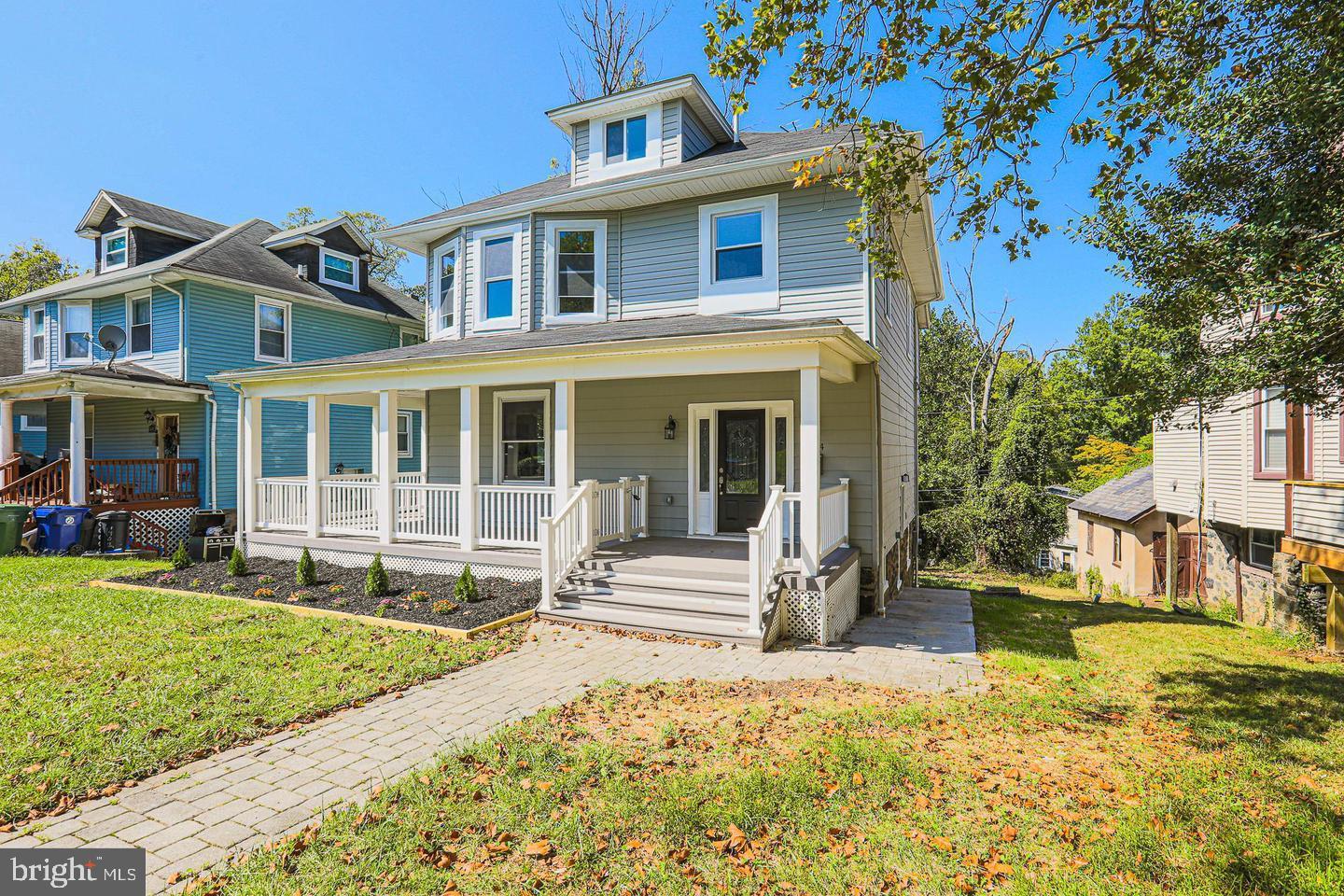 FAIRMONT - Residential Lease