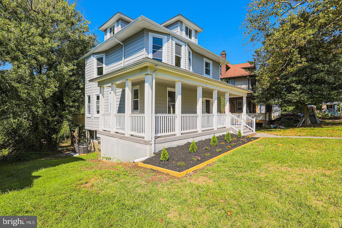 FAIRMONT - Residential Lease