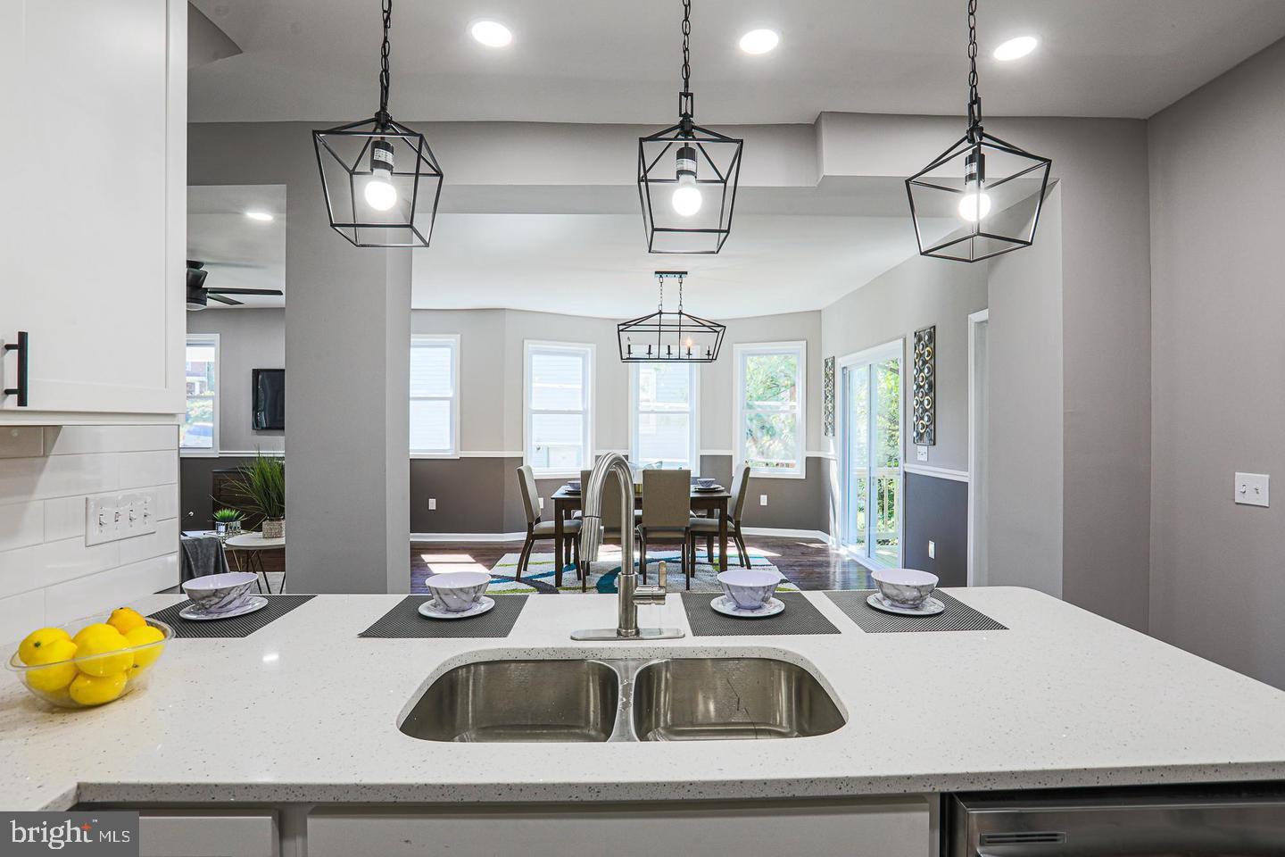 FAIRMONT - Residential Lease