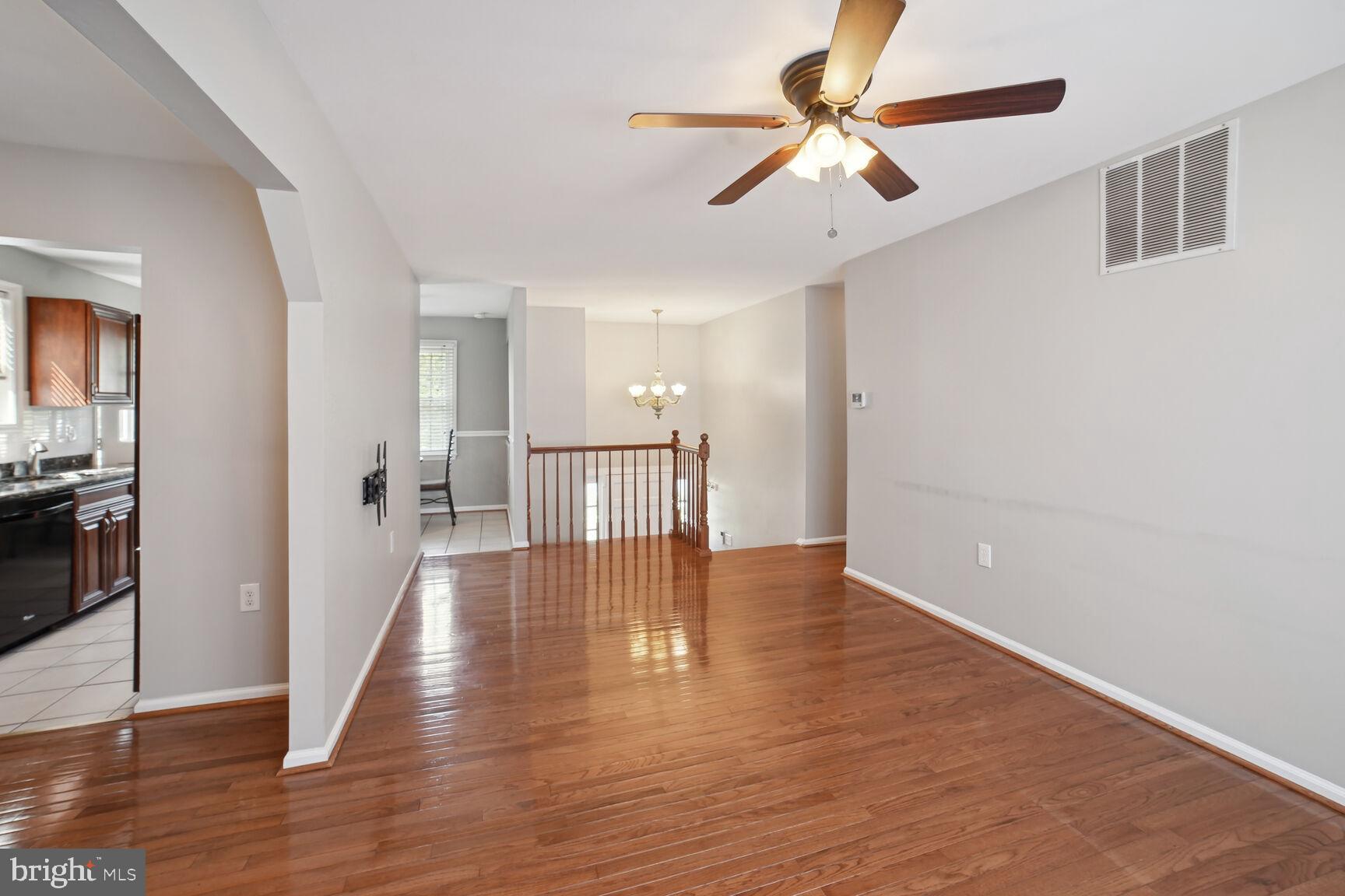 HIGHLANDS OF OLNEY - Residential