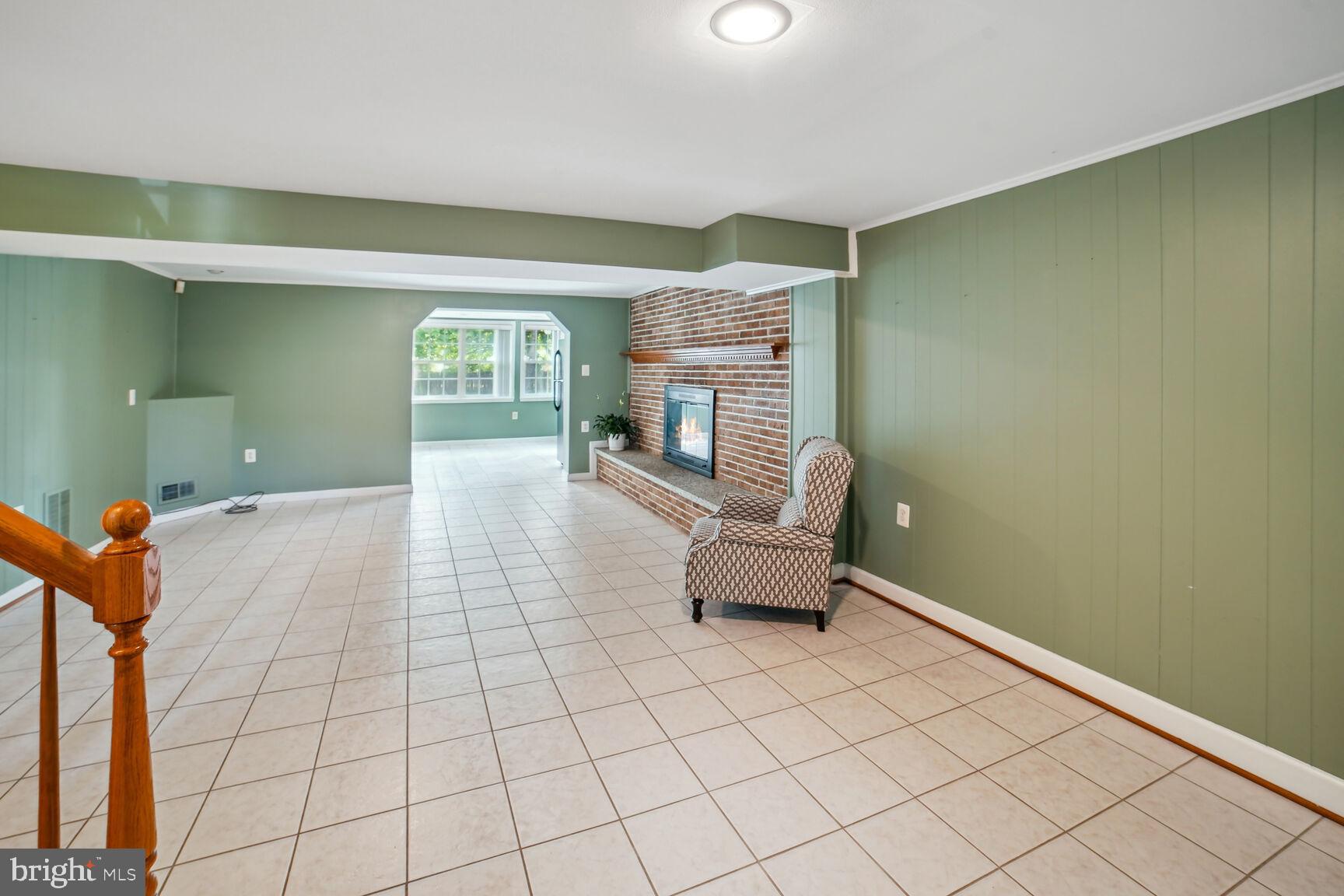 HIGHLANDS OF OLNEY - Residential