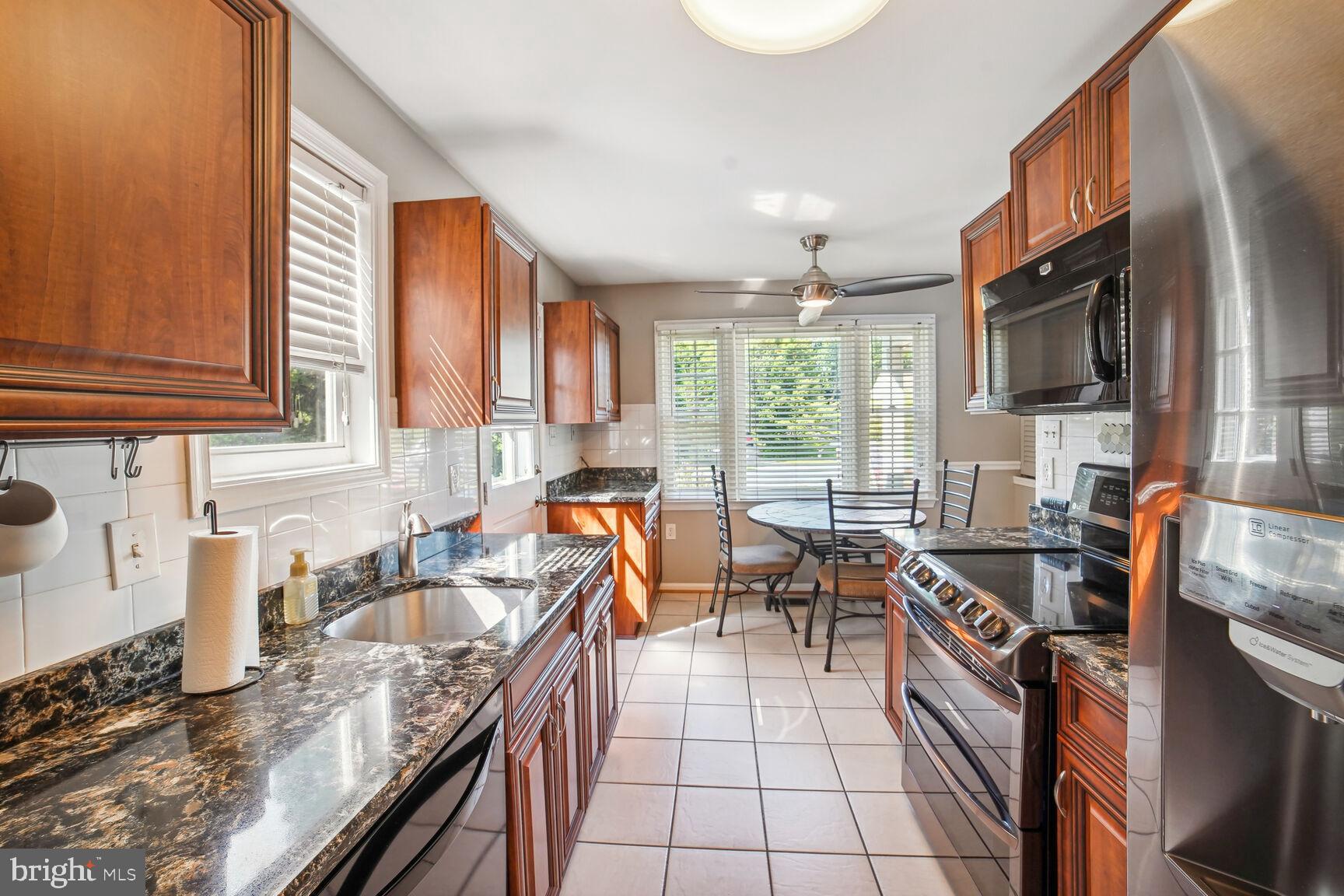 HIGHLANDS OF OLNEY - Residential