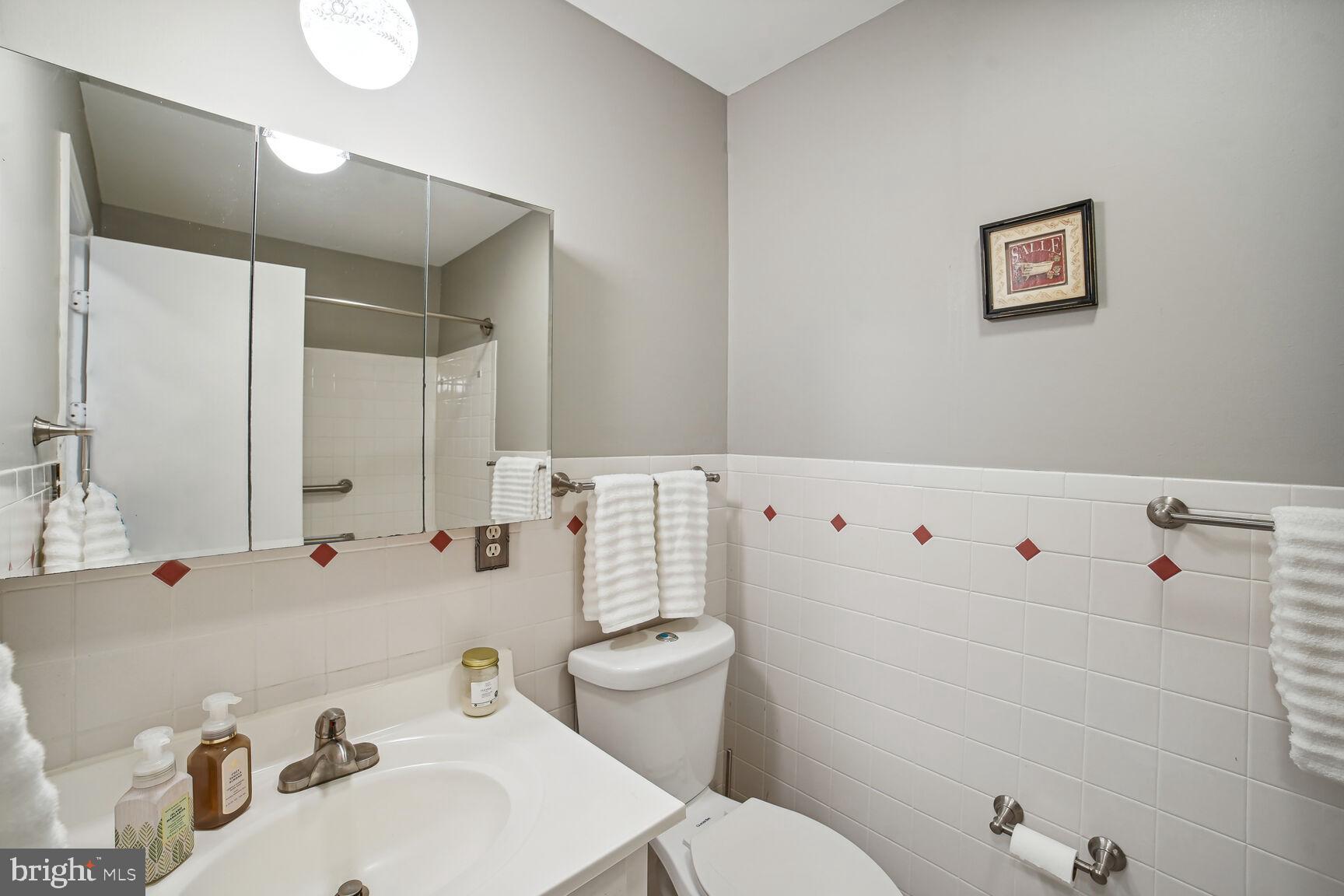 HIGHLANDS OF OLNEY - Residential