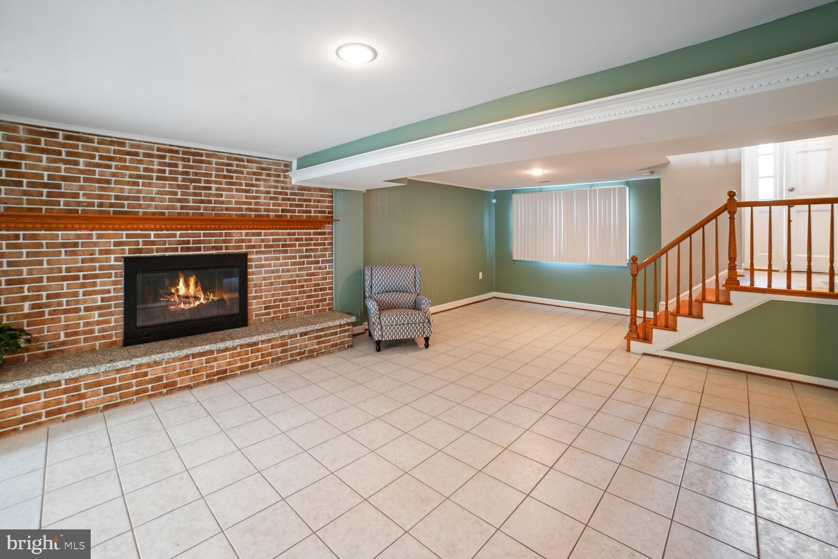 HIGHLANDS OF OLNEY - Residential