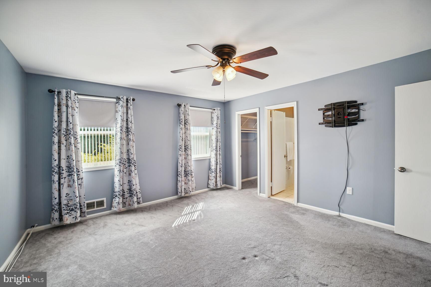 HIGHLANDS OF OLNEY - Residential