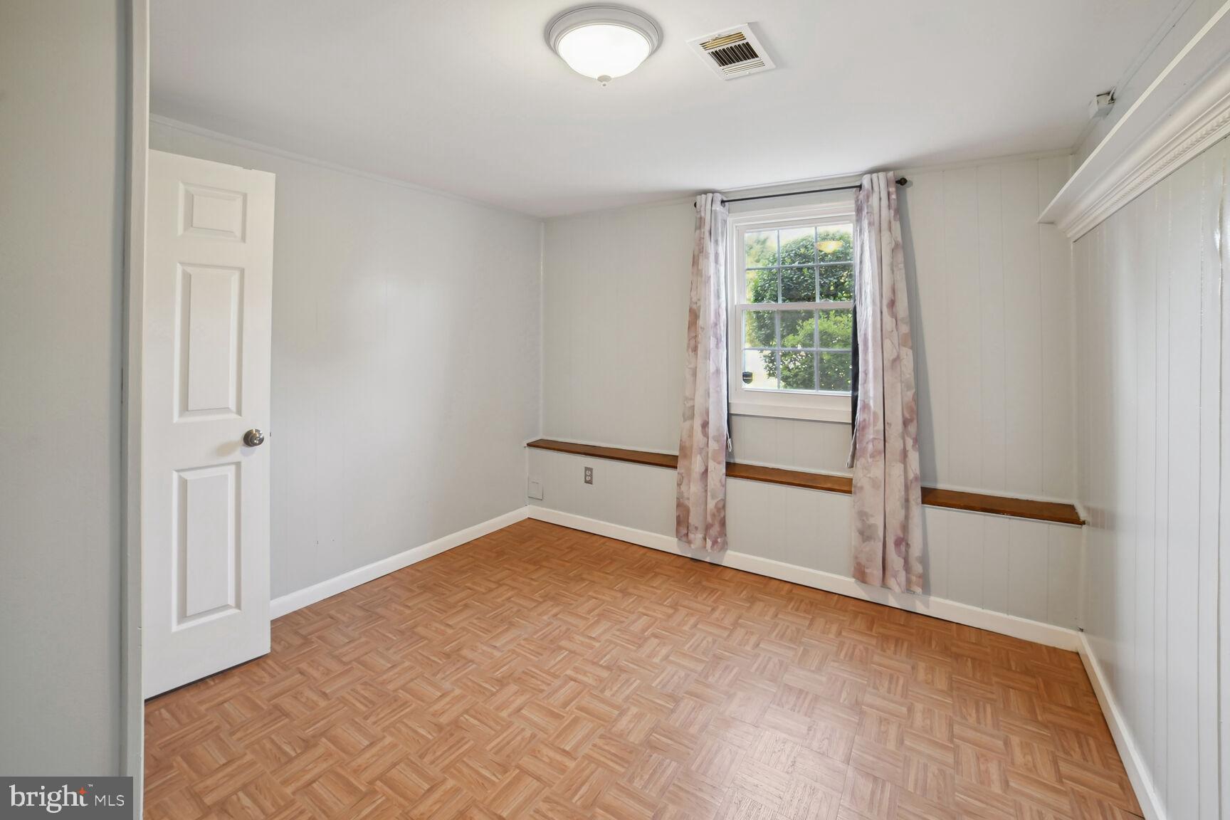 HIGHLANDS OF OLNEY - Residential