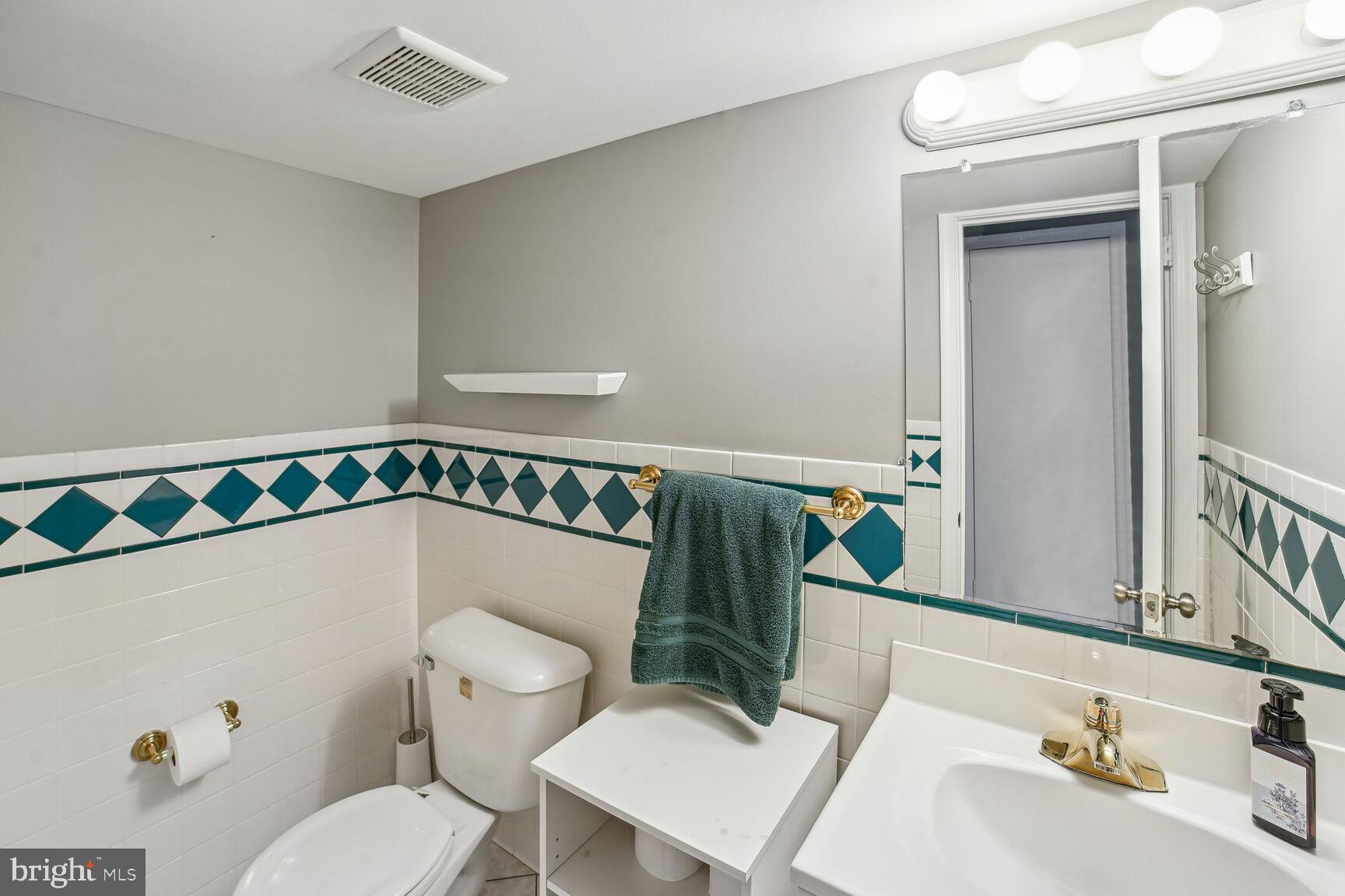 HIGHLANDS OF OLNEY - Residential