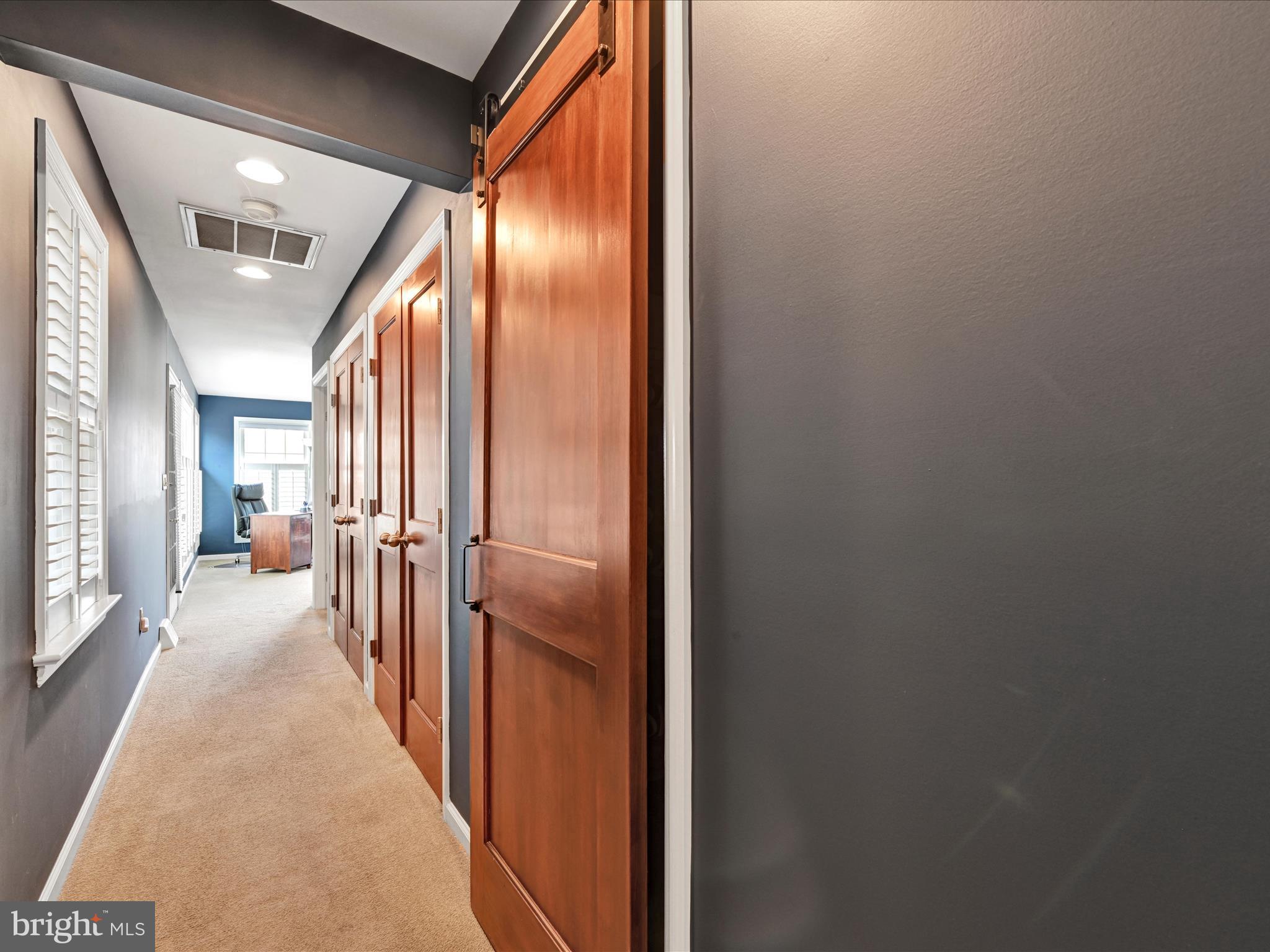 HEMPFIELD AREA - Residential