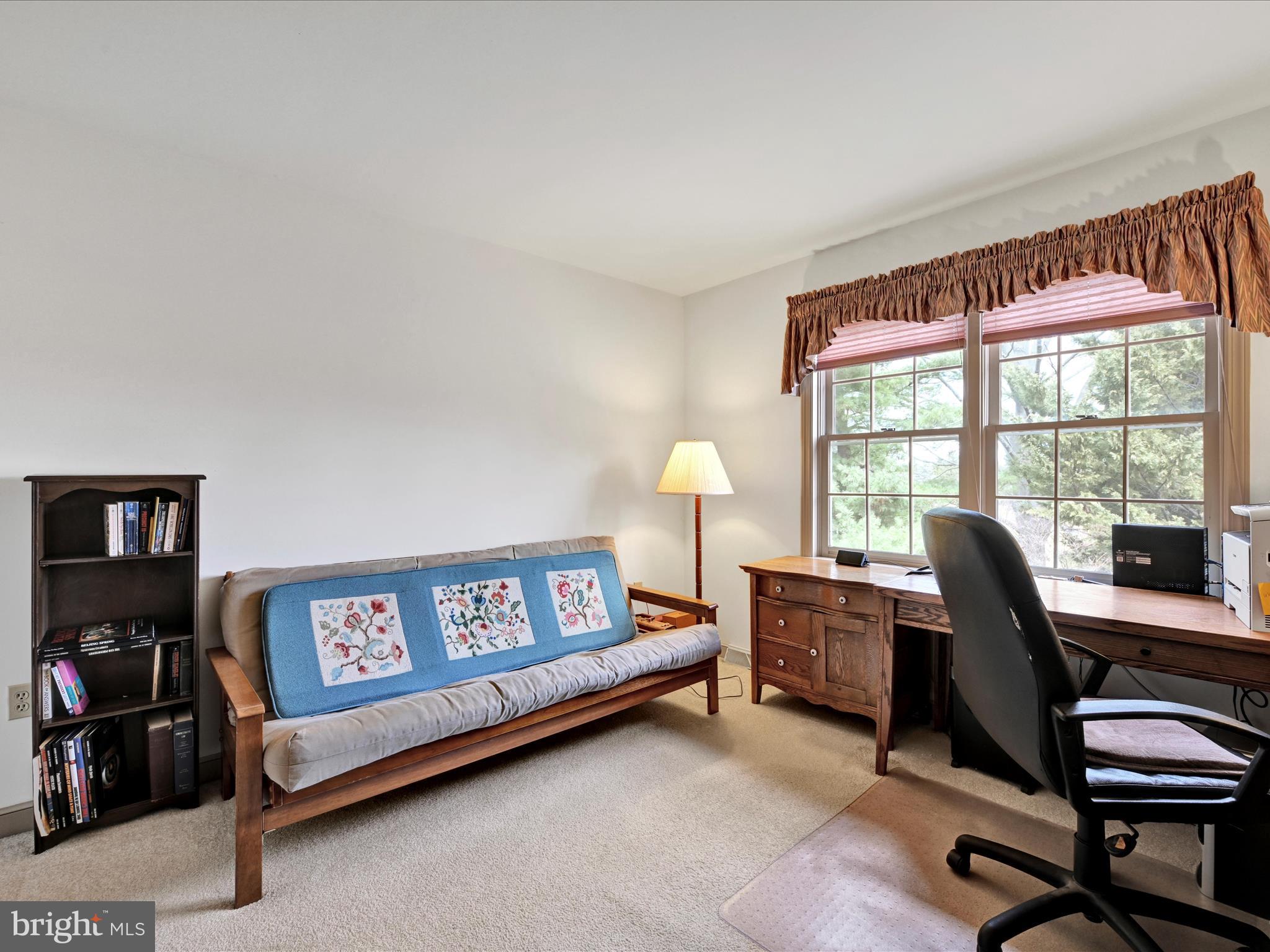 HEMPFIELD AREA - Residential