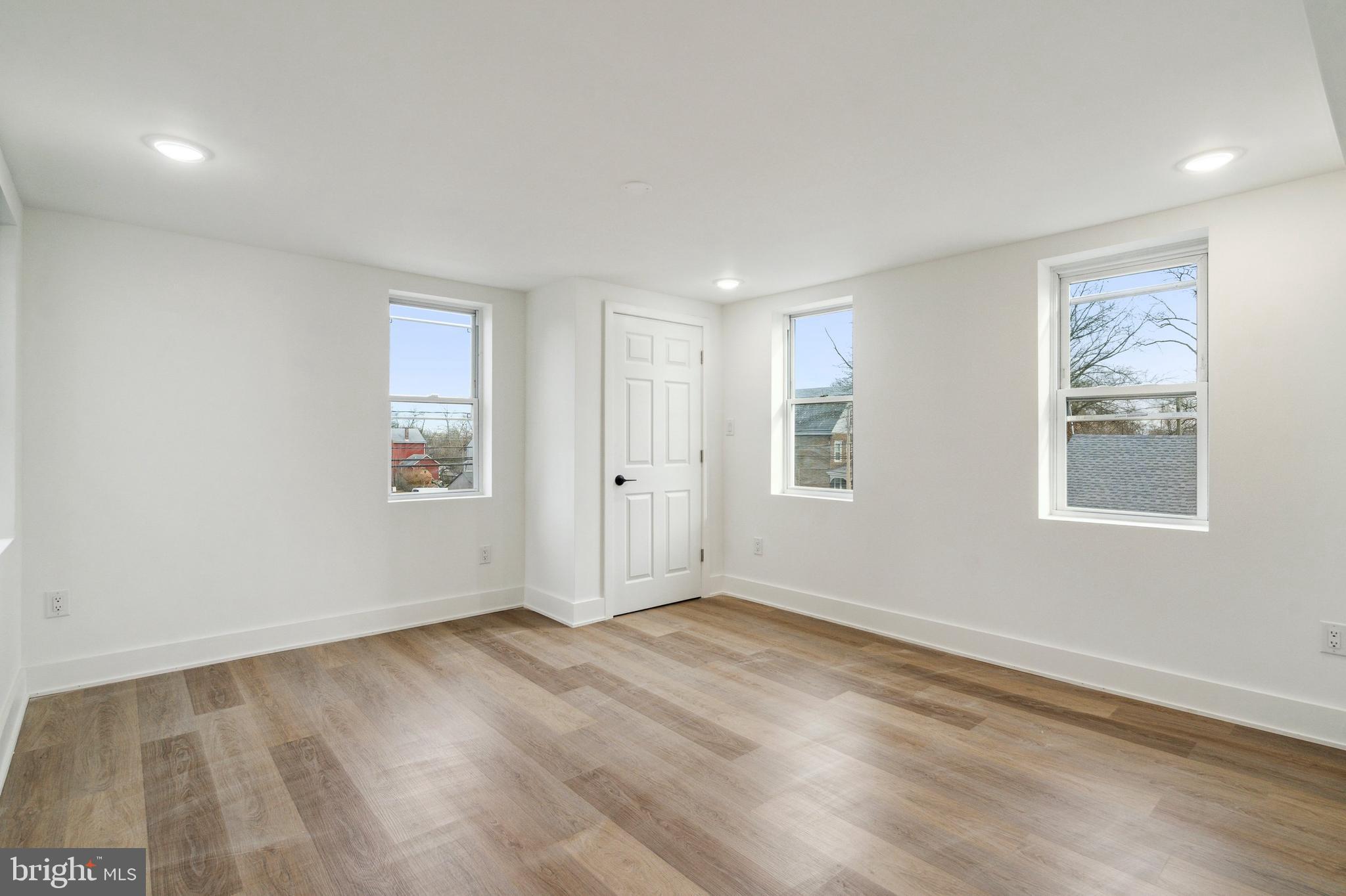 301 W BRIDGE STREET