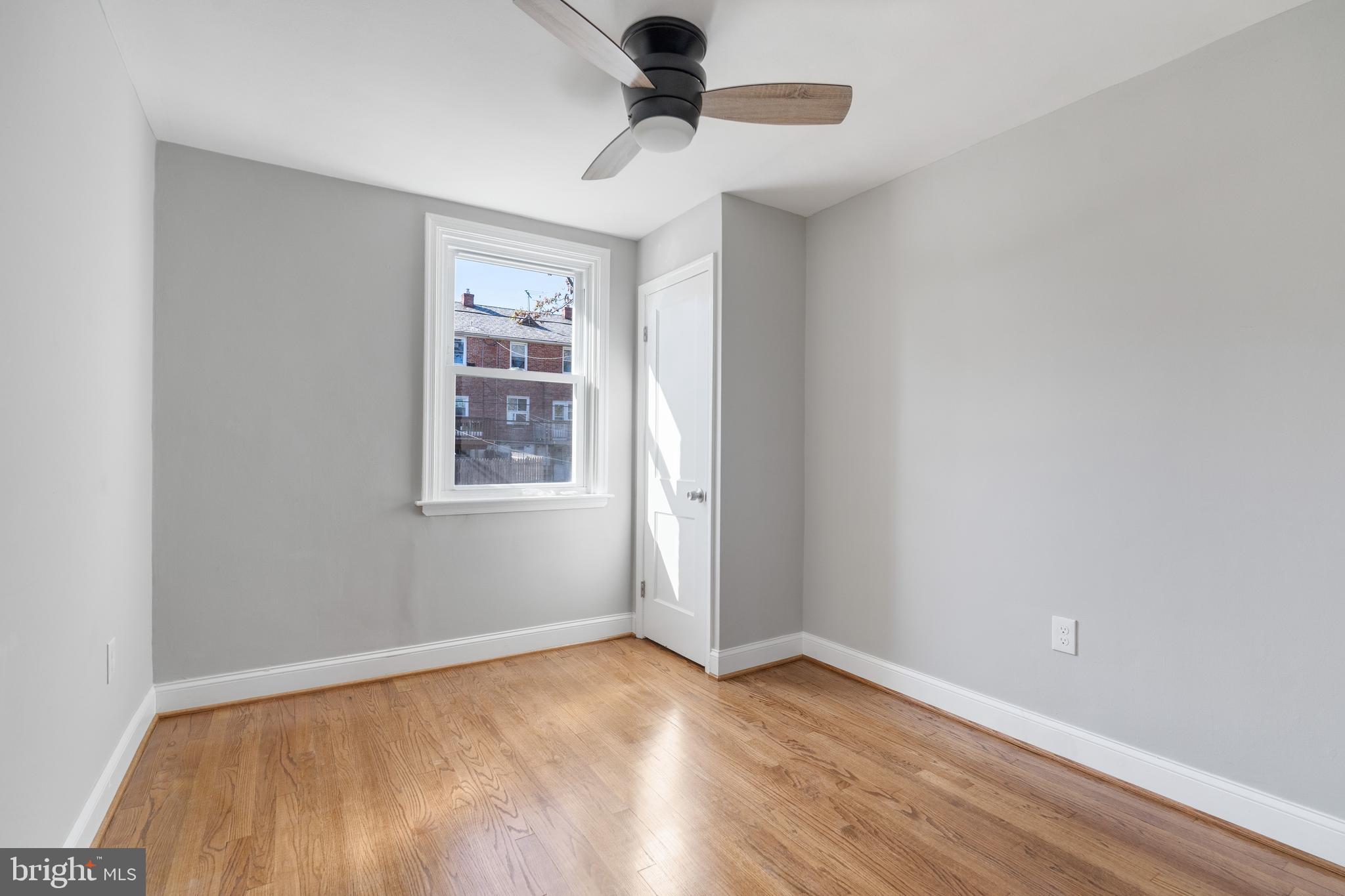 EDNOR GARDENS - LAKESIDE - Residential