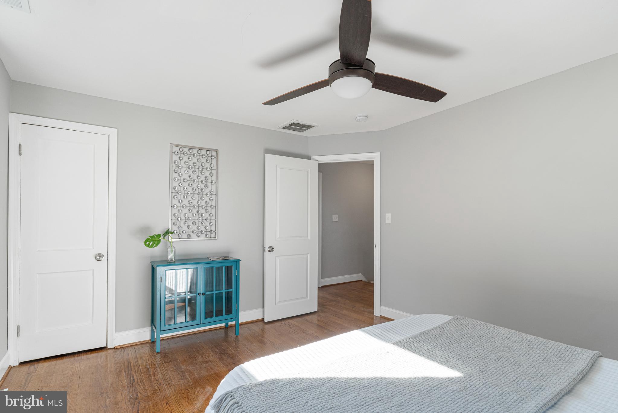 EDNOR GARDENS - LAKESIDE - Residential