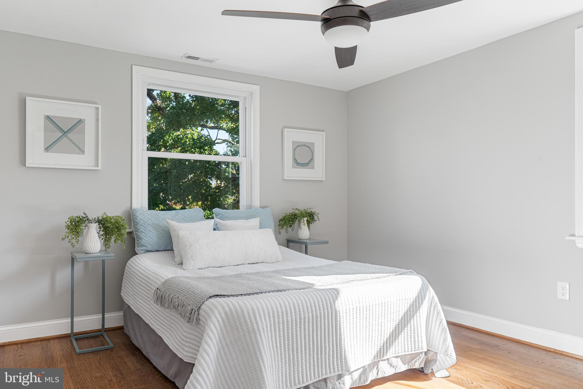 EDNOR GARDENS - LAKESIDE - Residential