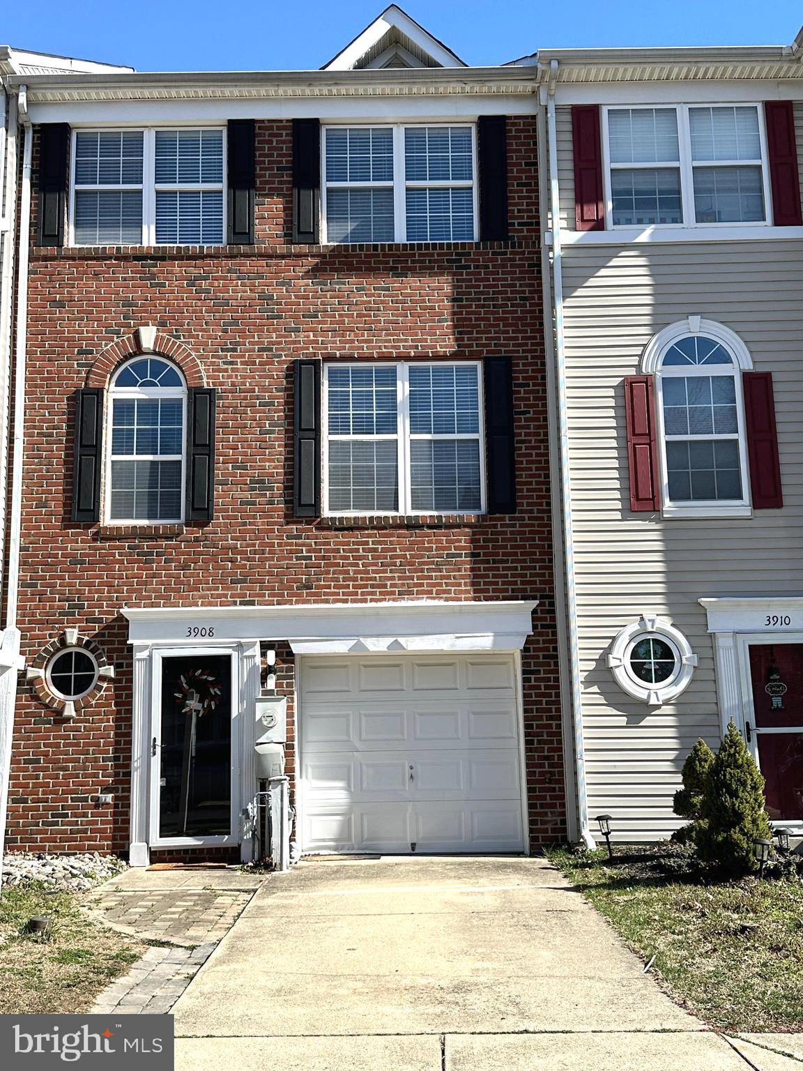 APPLEGATE NORTH - Residential Lease