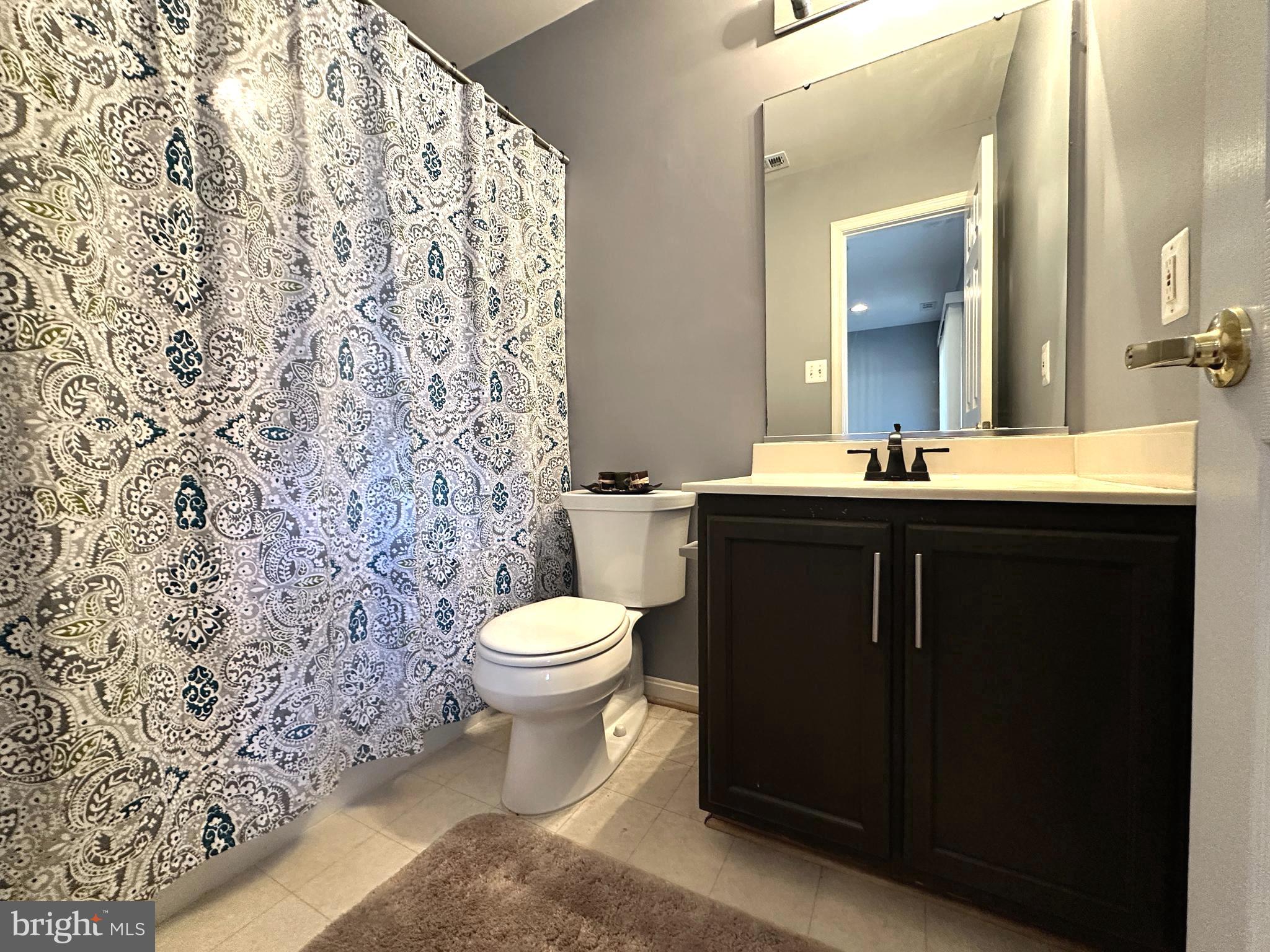 APPLEGATE NORTH - Residential Lease