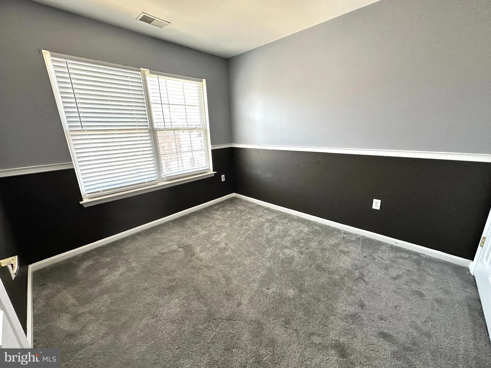 Pasadena, Maryland 21122, United States, 3 Bedrooms Bedrooms, ,4 BathroomsBathrooms,Residential,Pending,142244