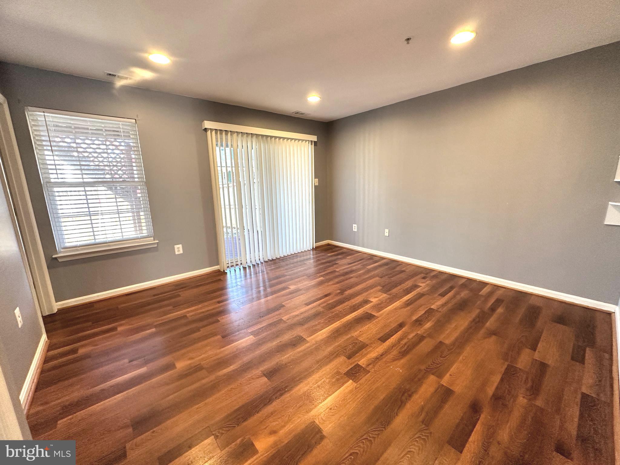 APPLEGATE NORTH - Residential Lease