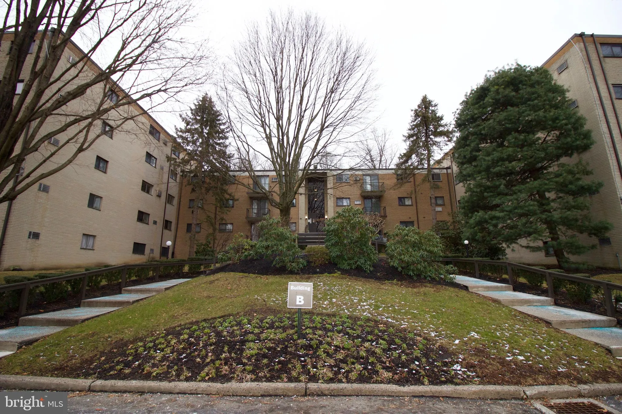 400 Glendale Road Unit B12, Havertown, PA 19083