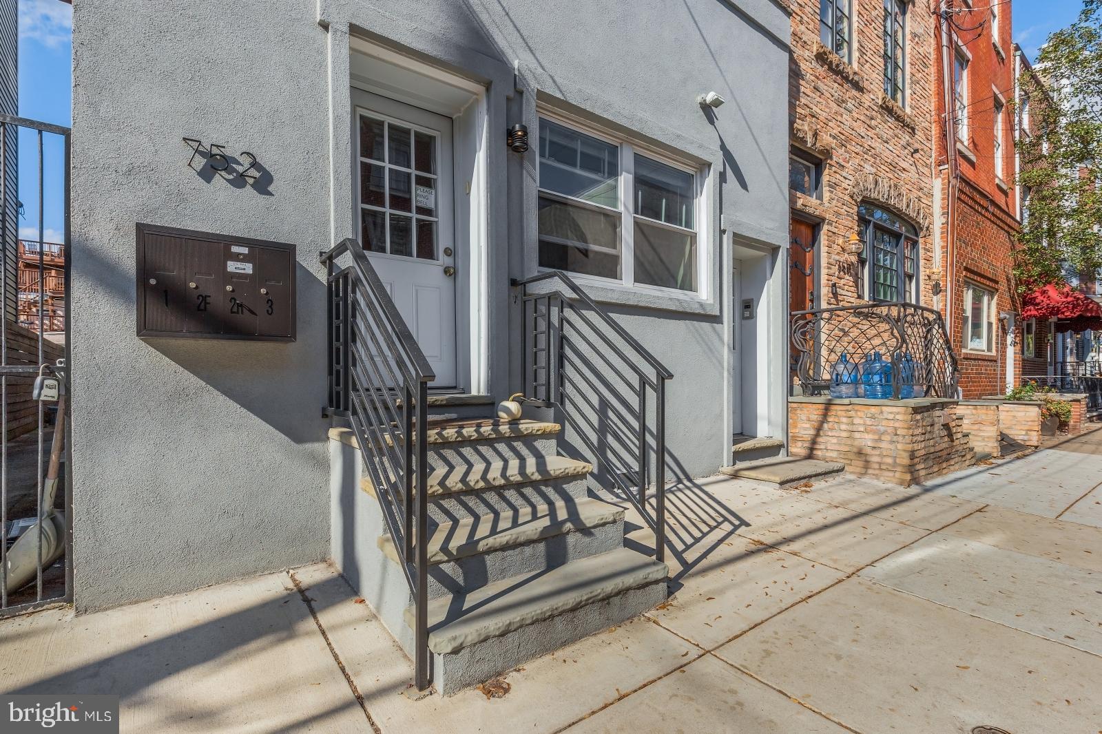 BELLA VISTA - Residential Lease