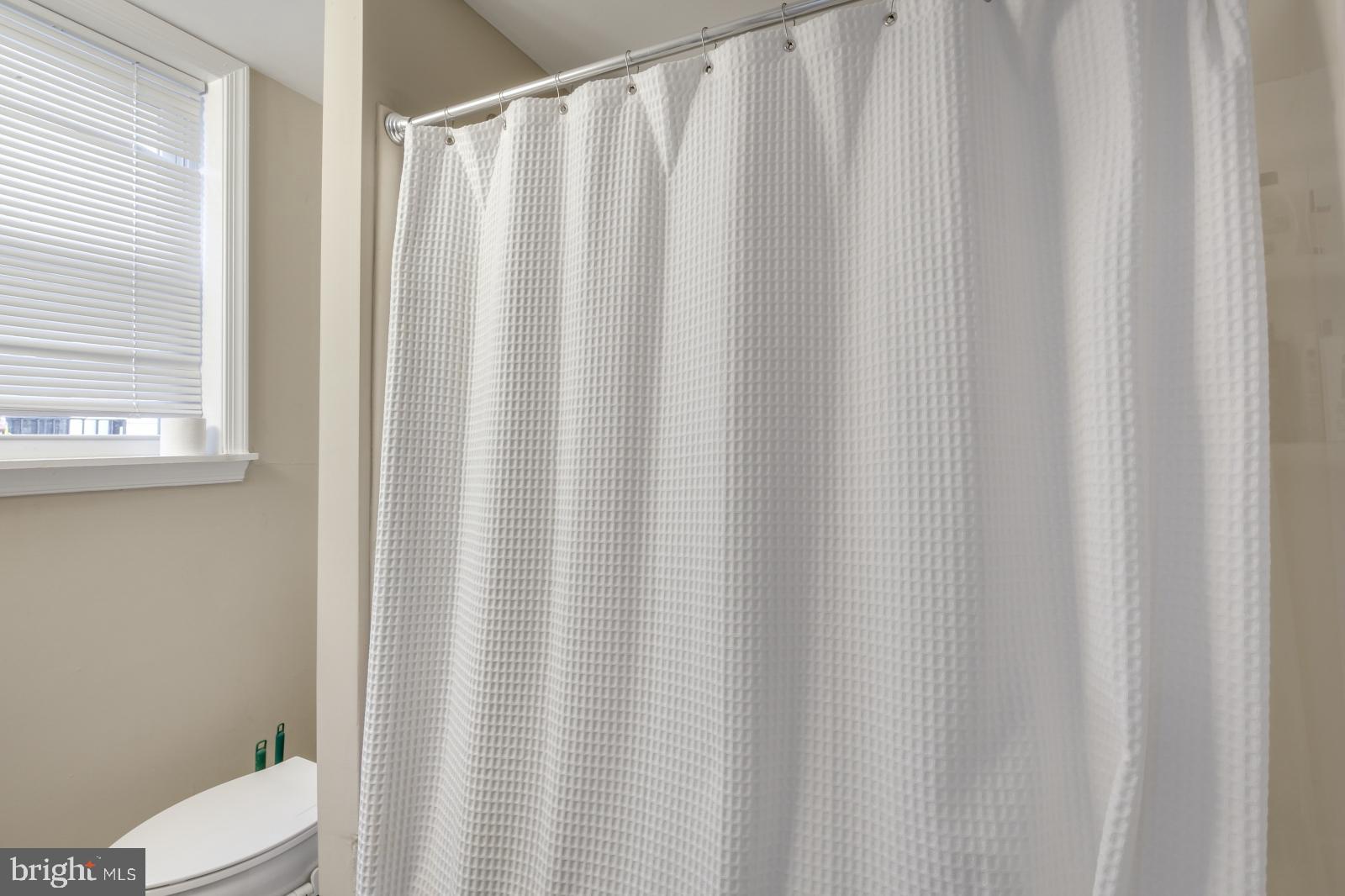 BELLA VISTA - Residential Lease