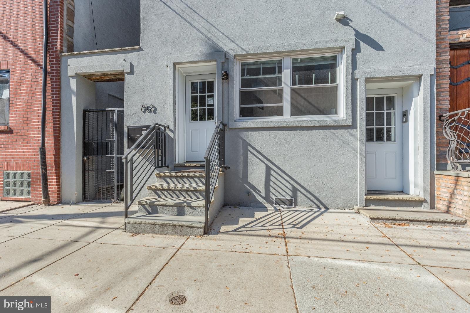 BELLA VISTA - Residential Lease