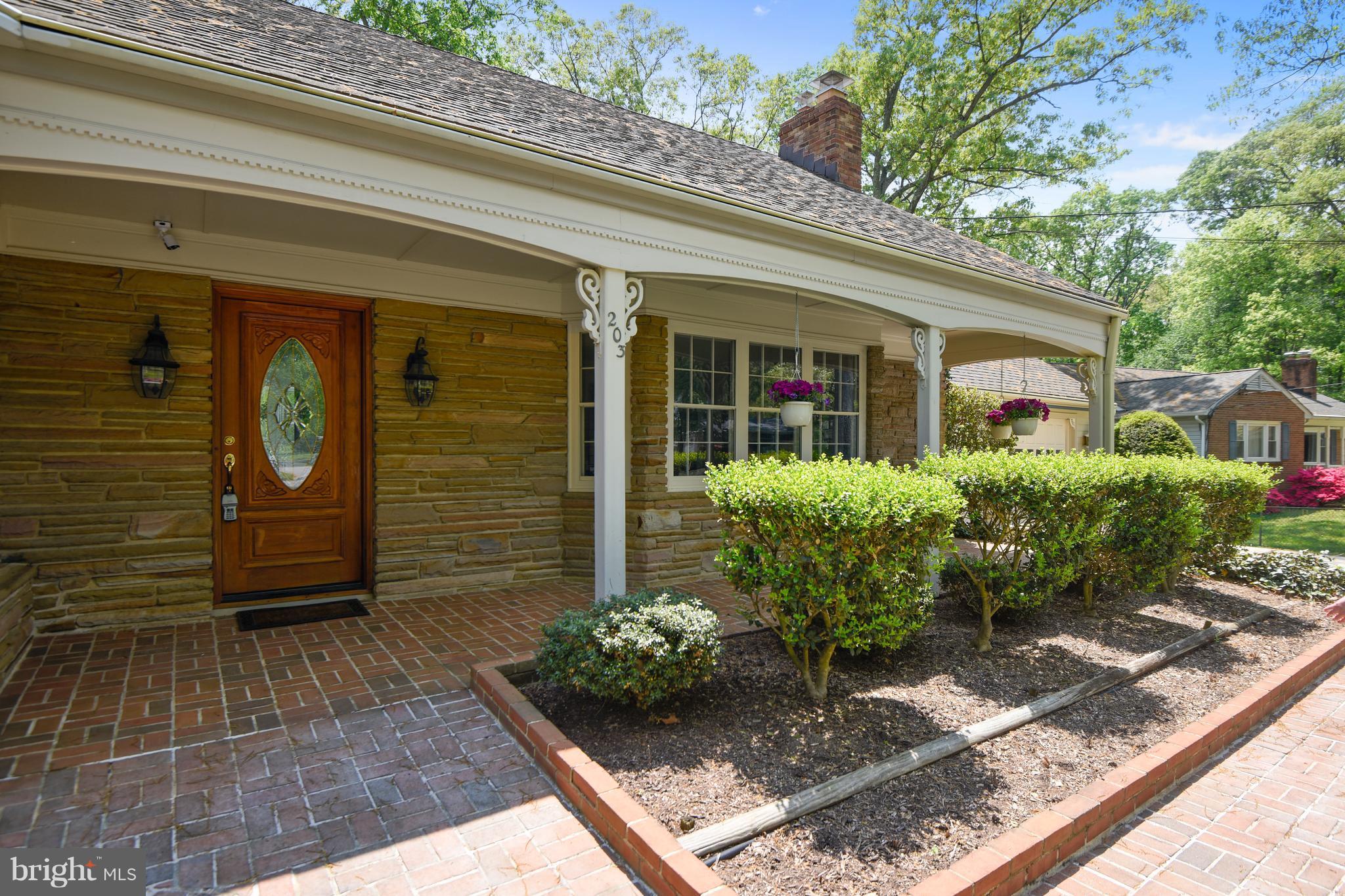 SELBY GROVE - Residential