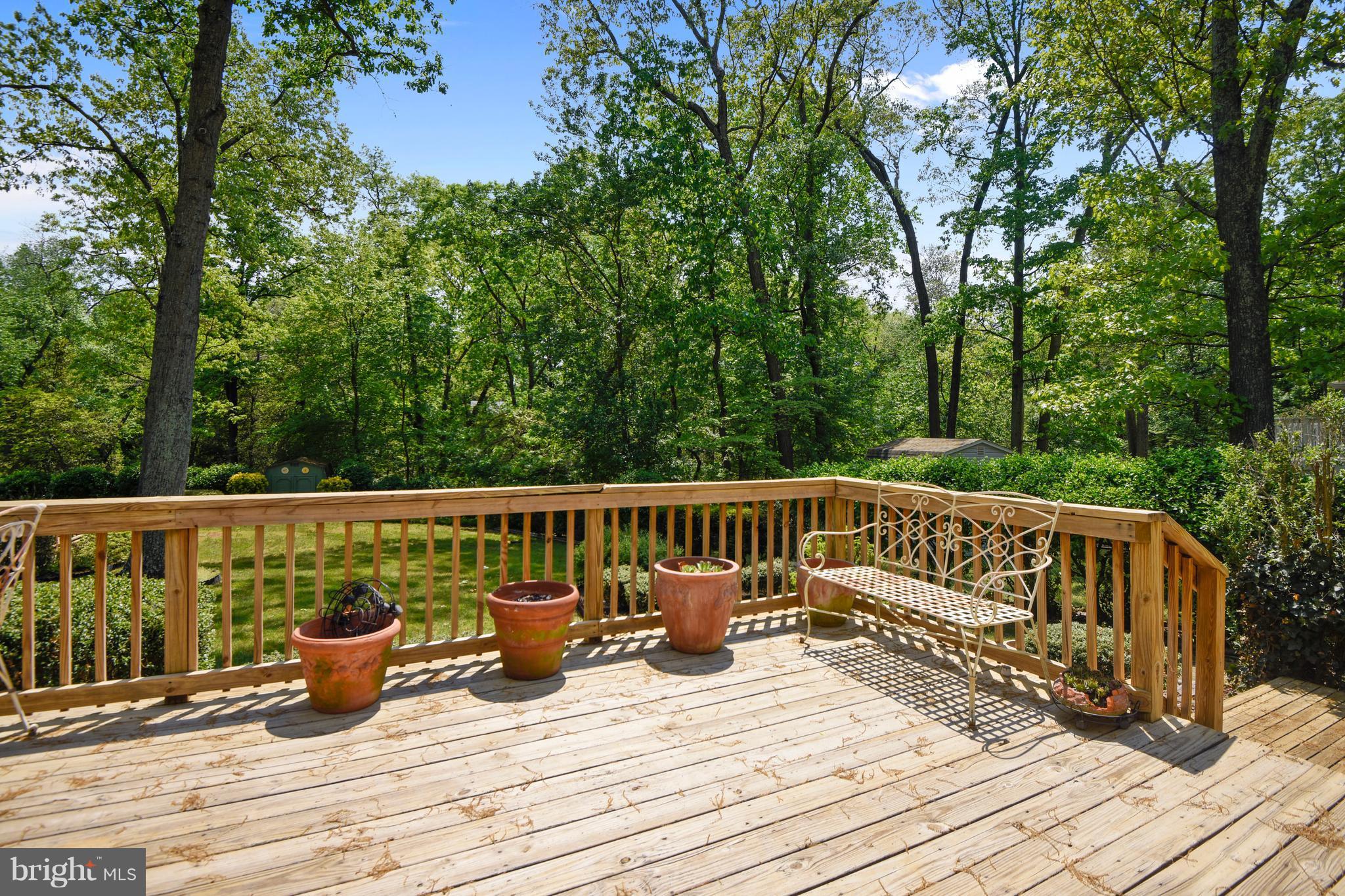 SELBY GROVE - Residential