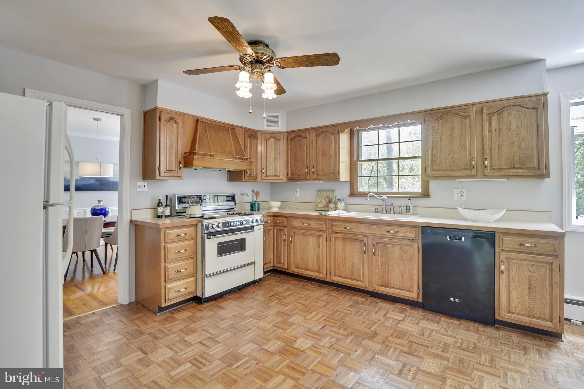 SELBY GROVE - Residential