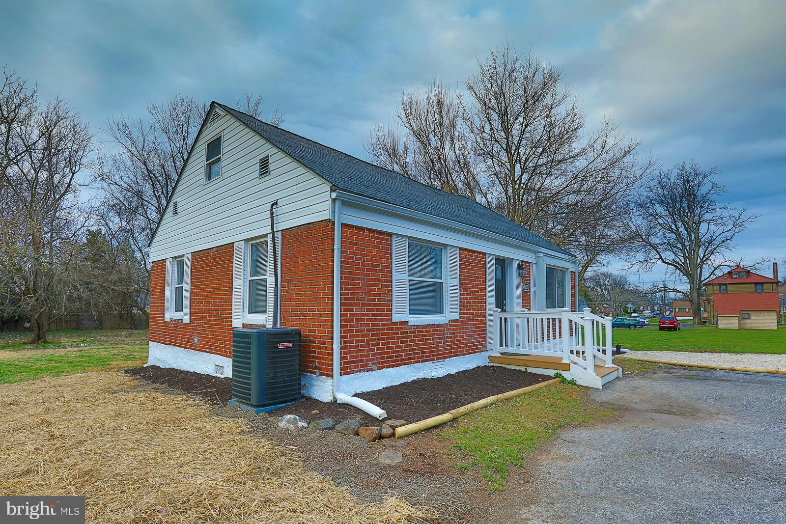 GWYNN OAK - Residential