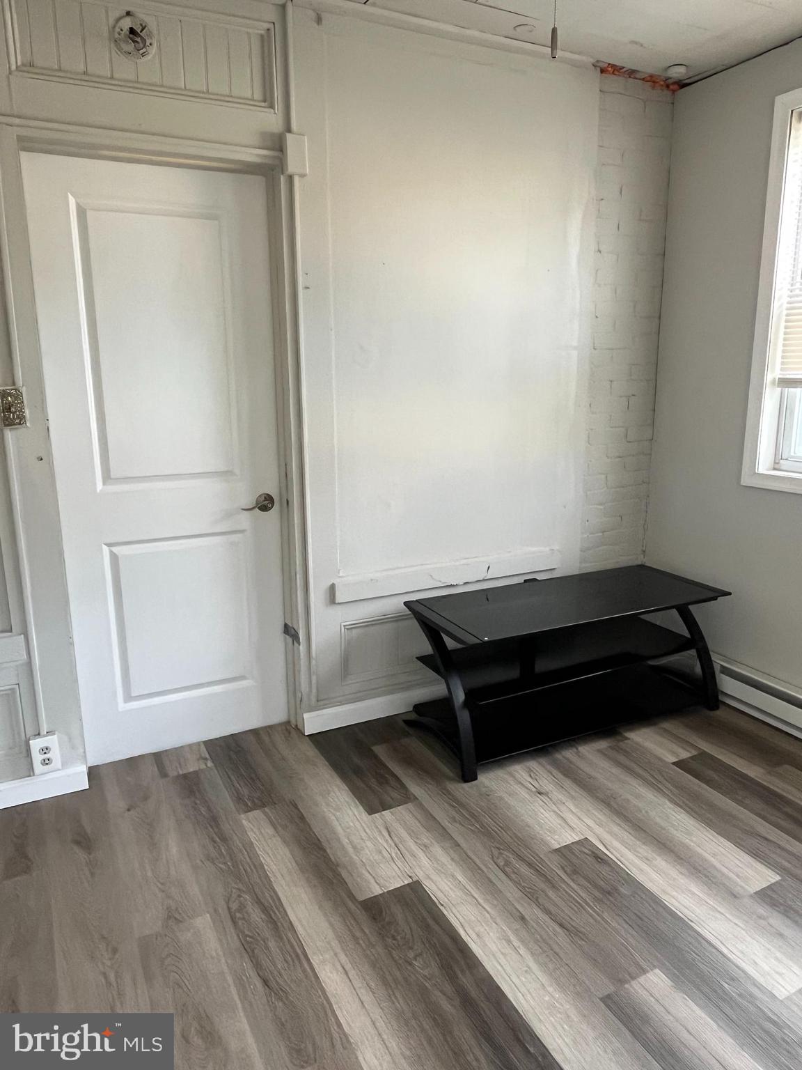 TEMPLE UNIVERSITY - Residential Lease