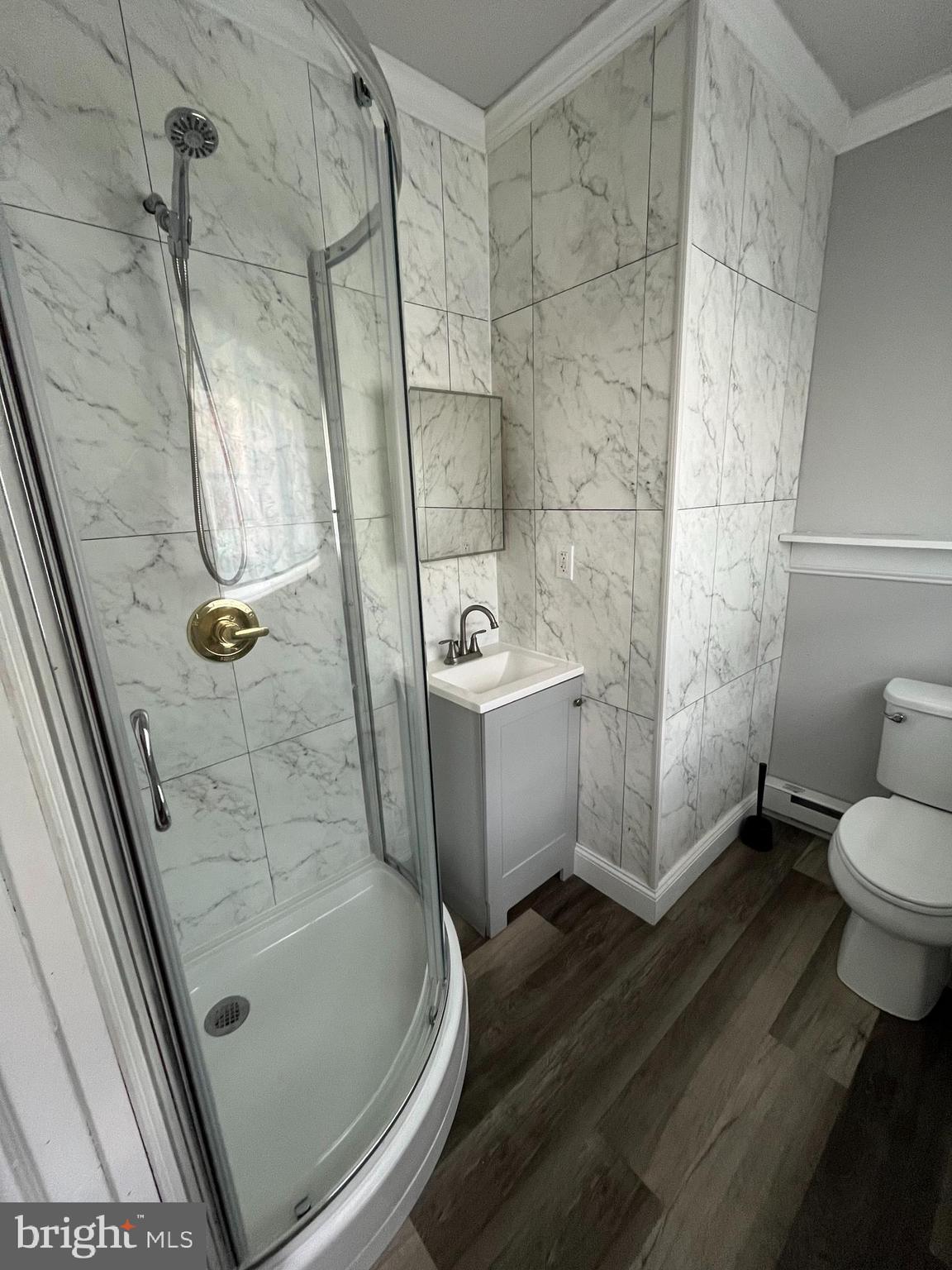 TEMPLE UNIVERSITY - Residential Lease