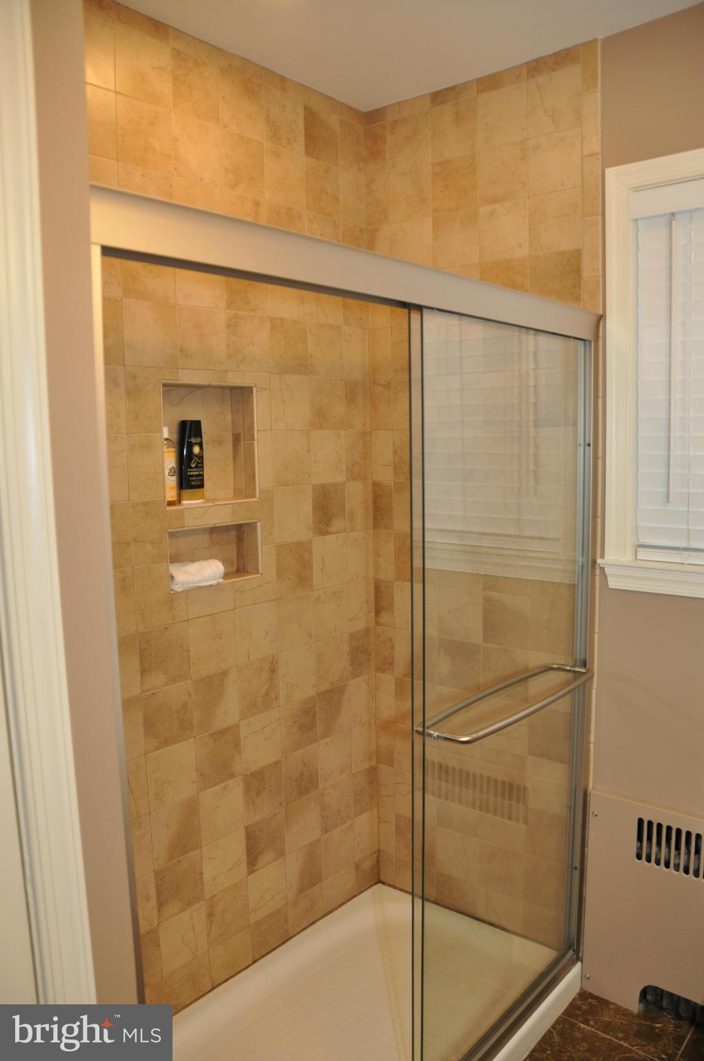 ARBUTUS - Residential