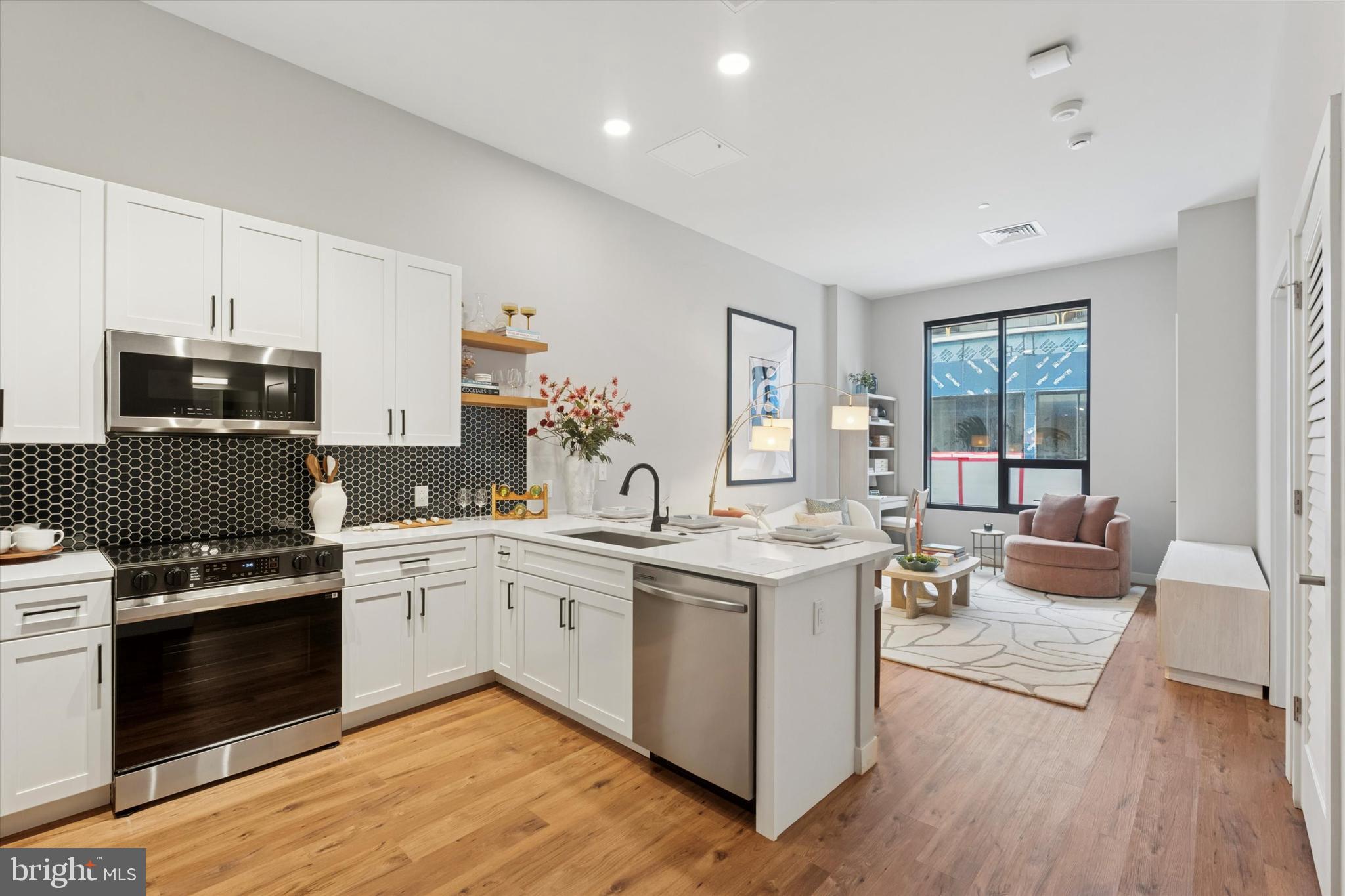 PHILADELPHIA (SOUTH) - Residential Lease