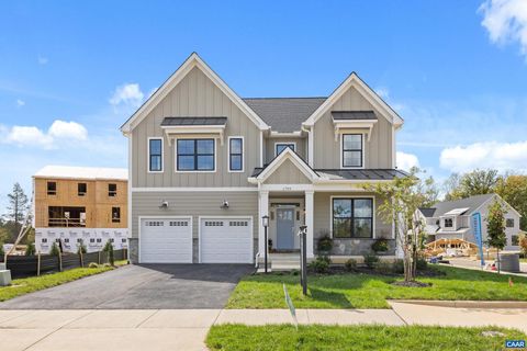 Townhouse For Sale - 51 Borthwick St<br/> CROZET, VA 22932