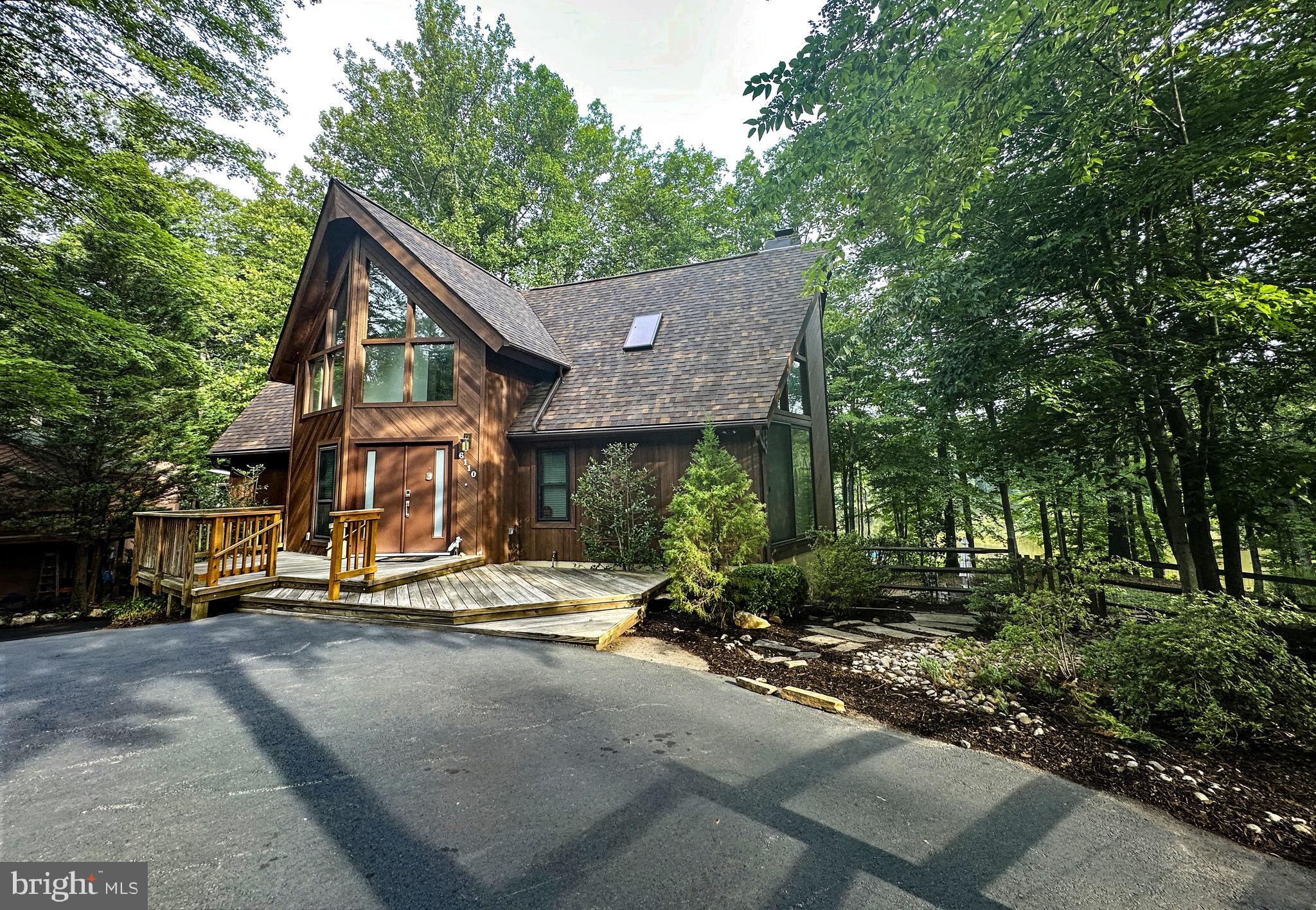 6110 TURKEY RUN COURT