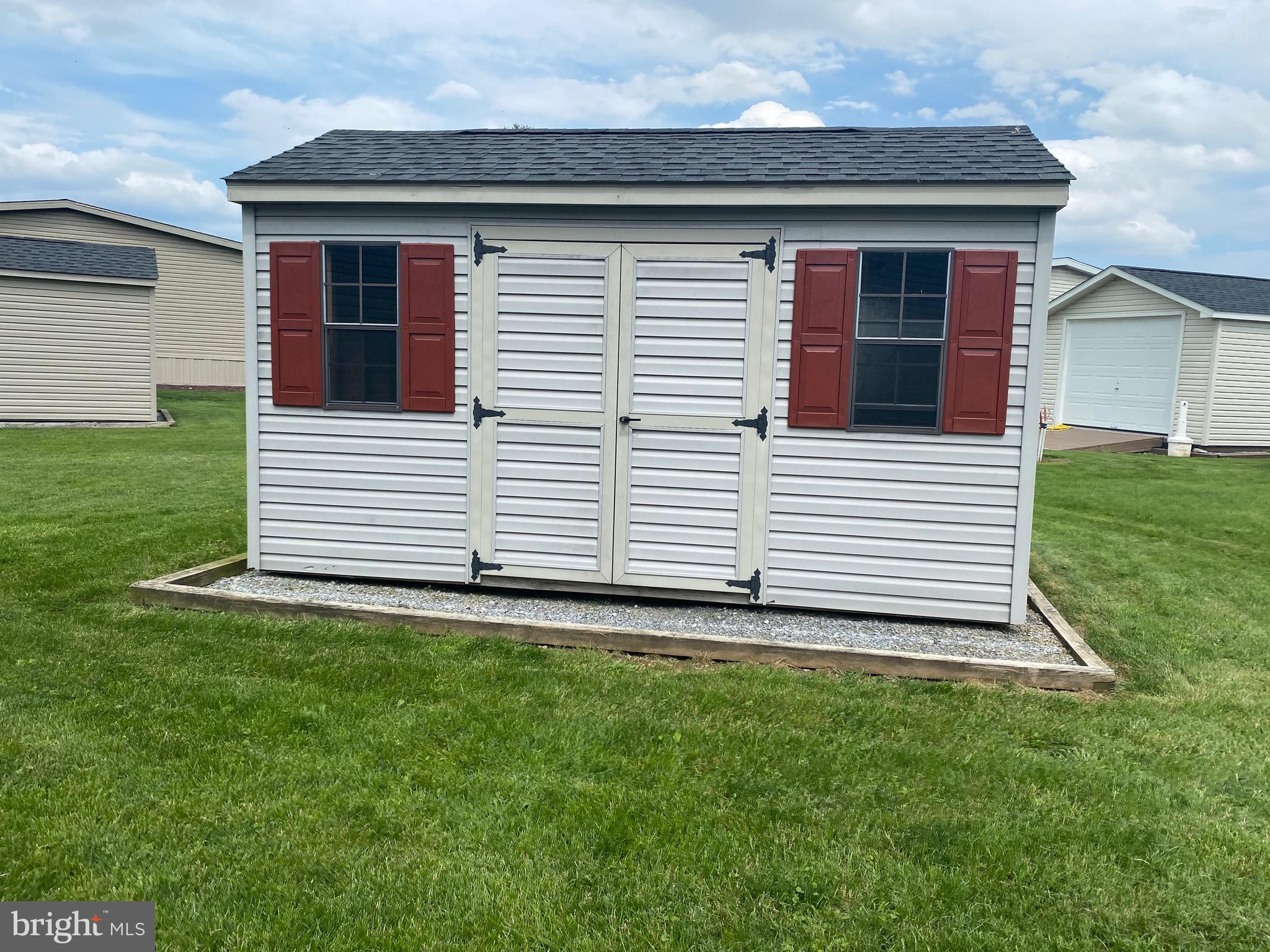 MILLCREEK ESTATES - Residential