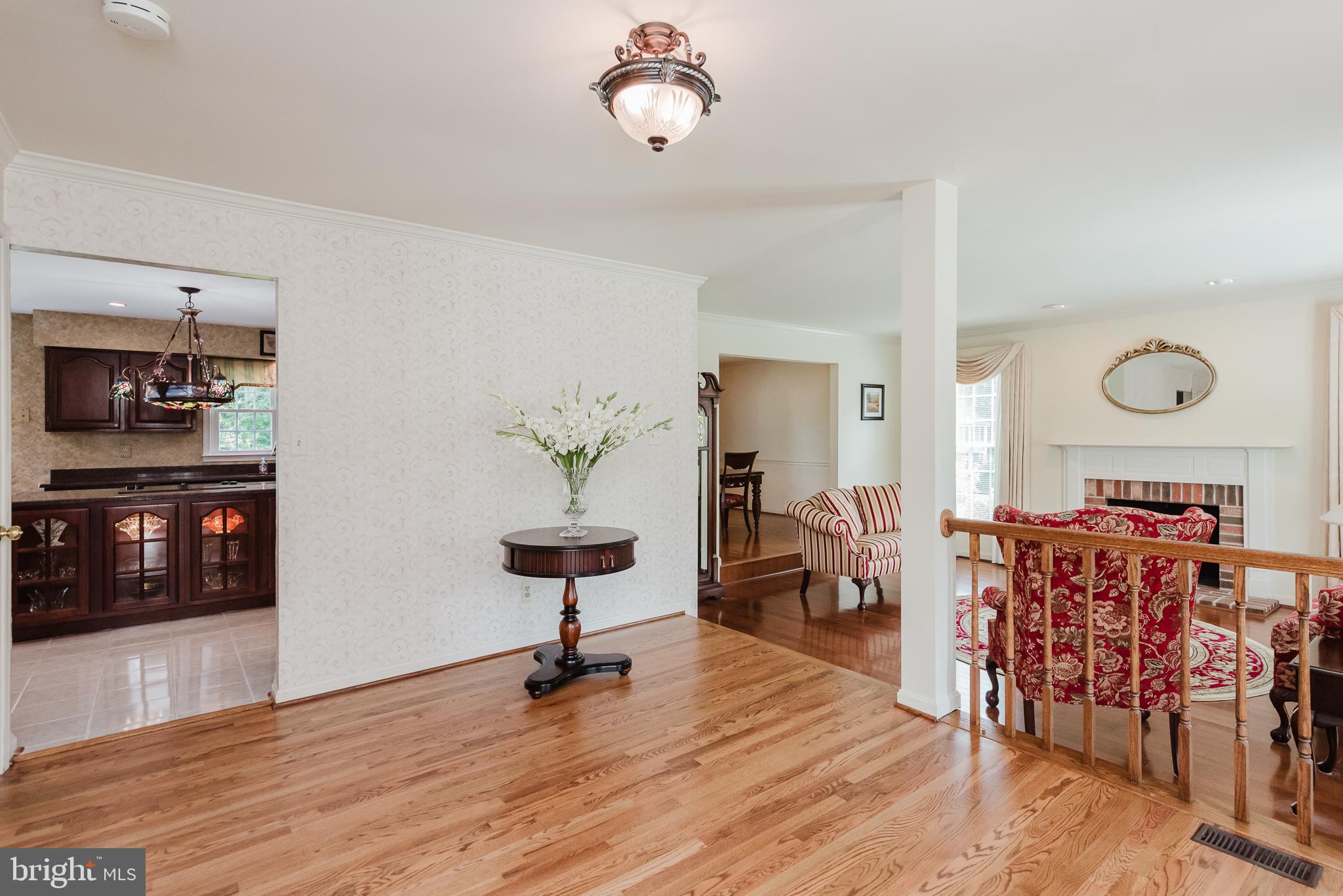 305 OVERVIEW DRIVE