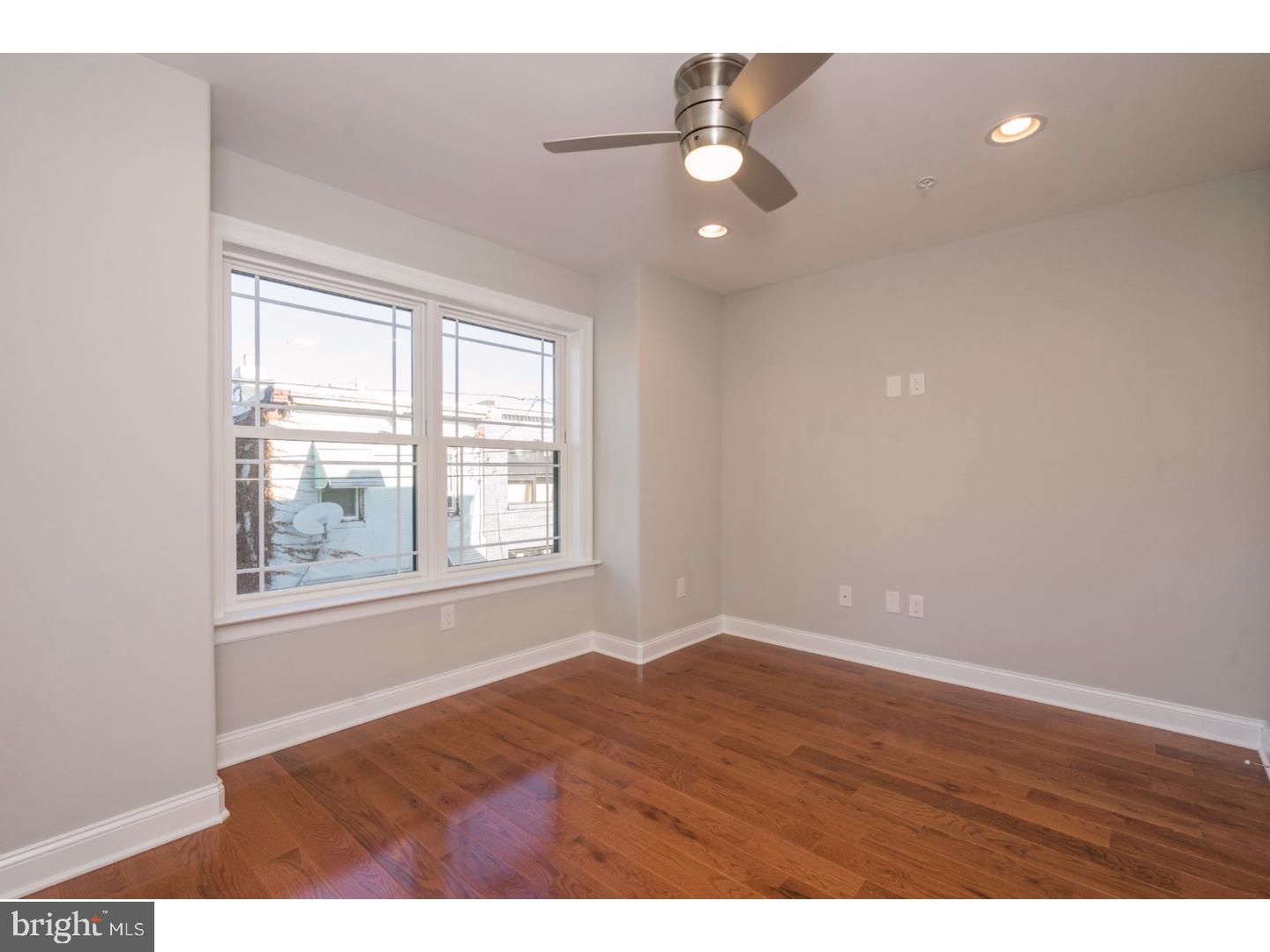 DICKINSON NARROWS - Residential