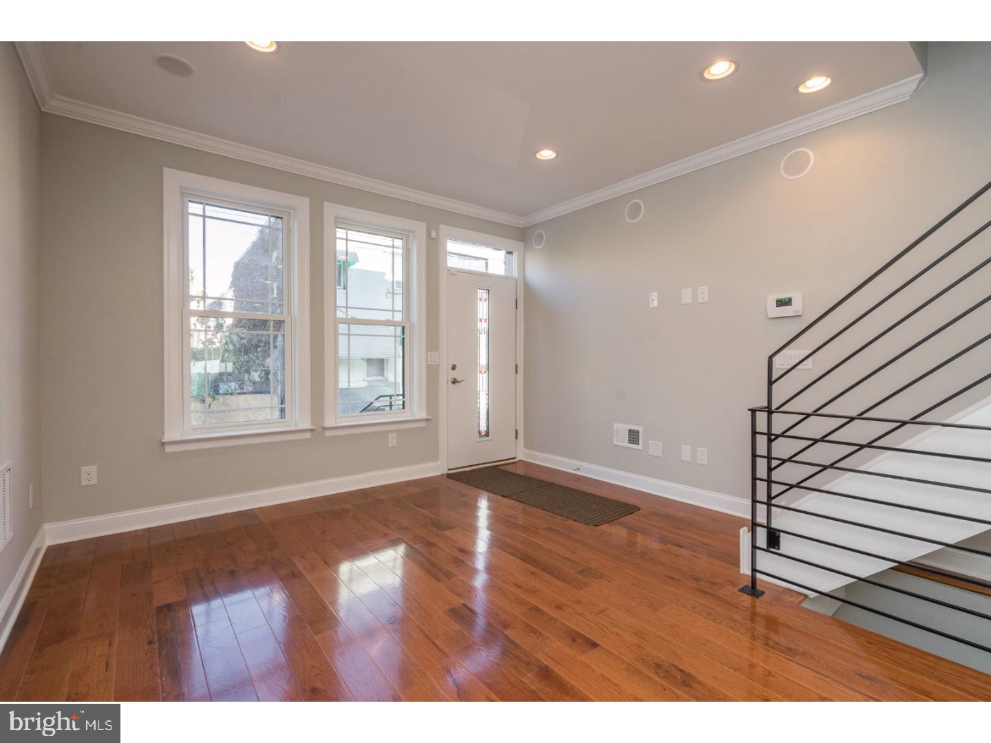 DICKINSON NARROWS - Residential