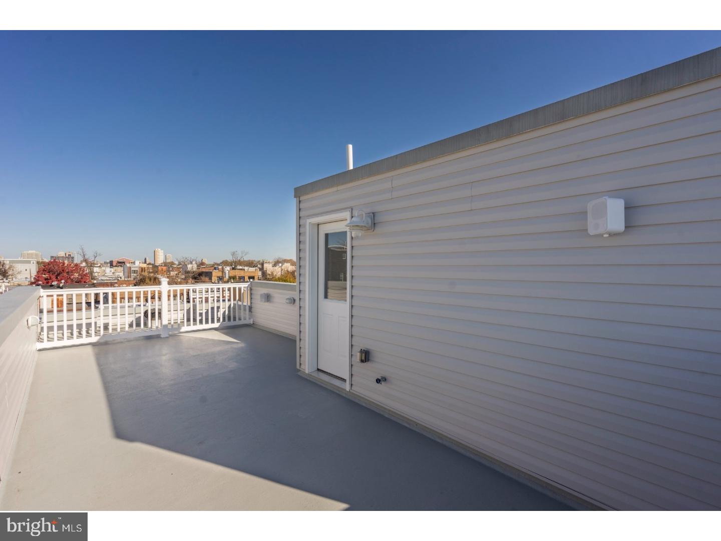 DICKINSON NARROWS - Residential