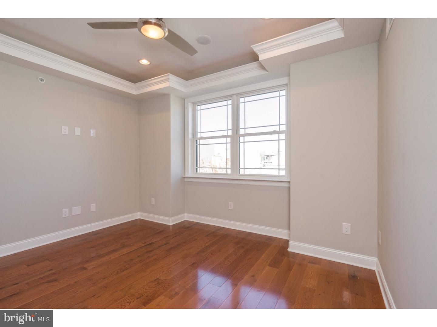 DICKINSON NARROWS - Residential