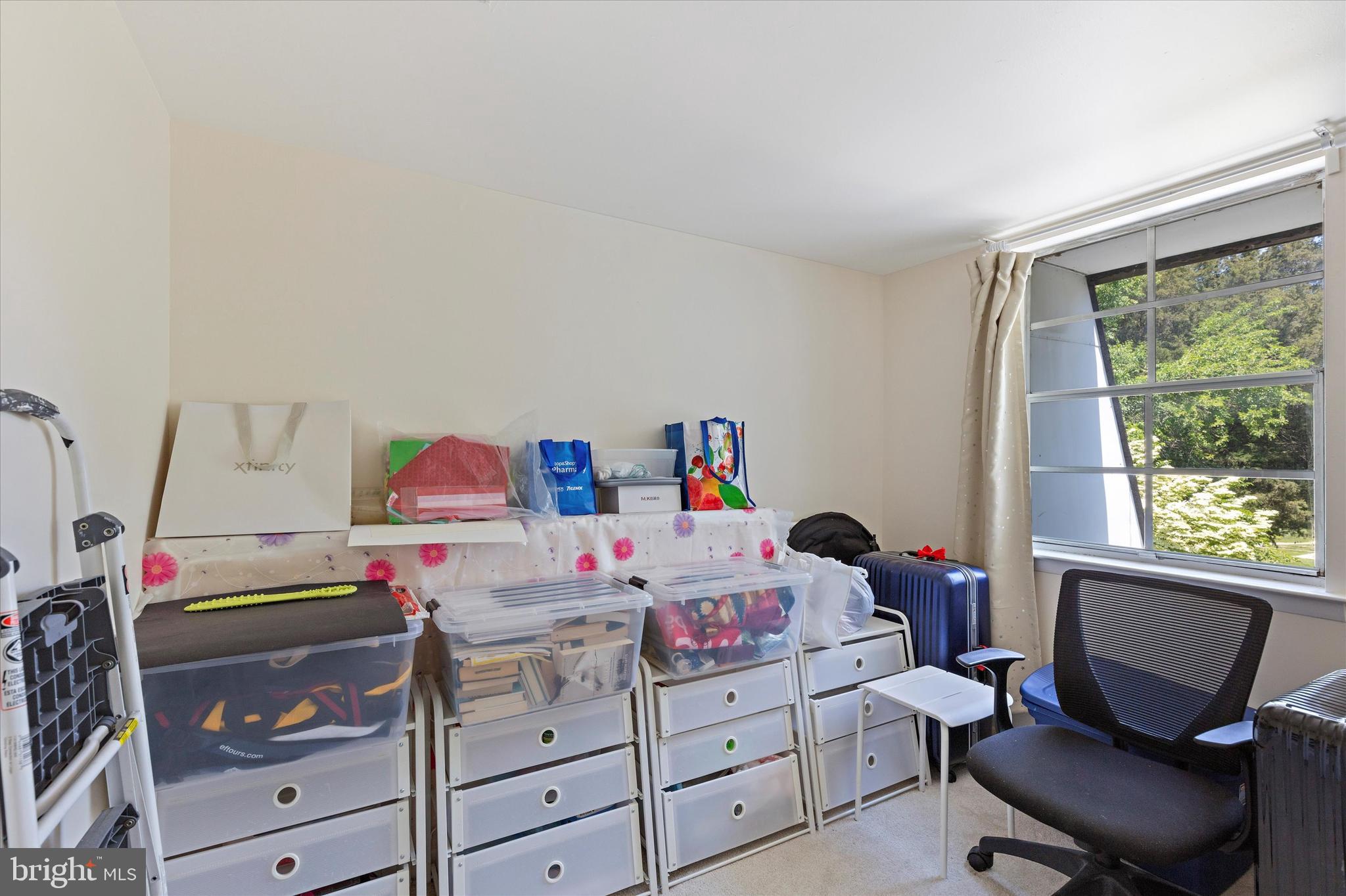 OLD FORGE CROSSING - Residential