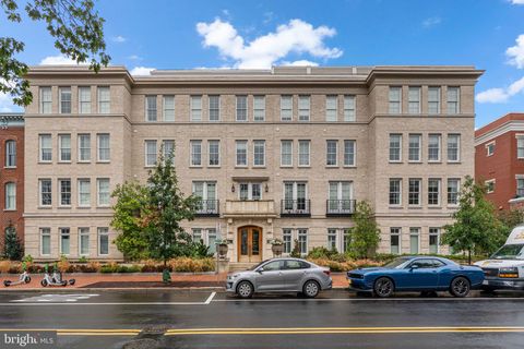 300 8TH STREET NE 102 WASHINGTON DC 20002