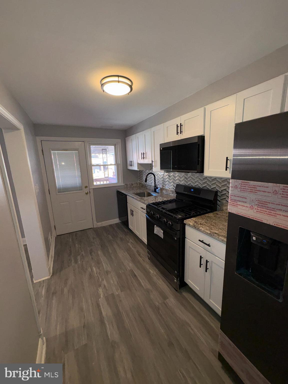 MORAVIA PARK - Residential Lease
