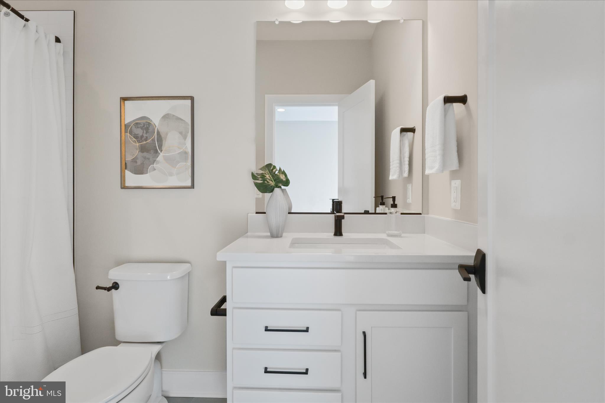 VIENNA WOODS - Residential