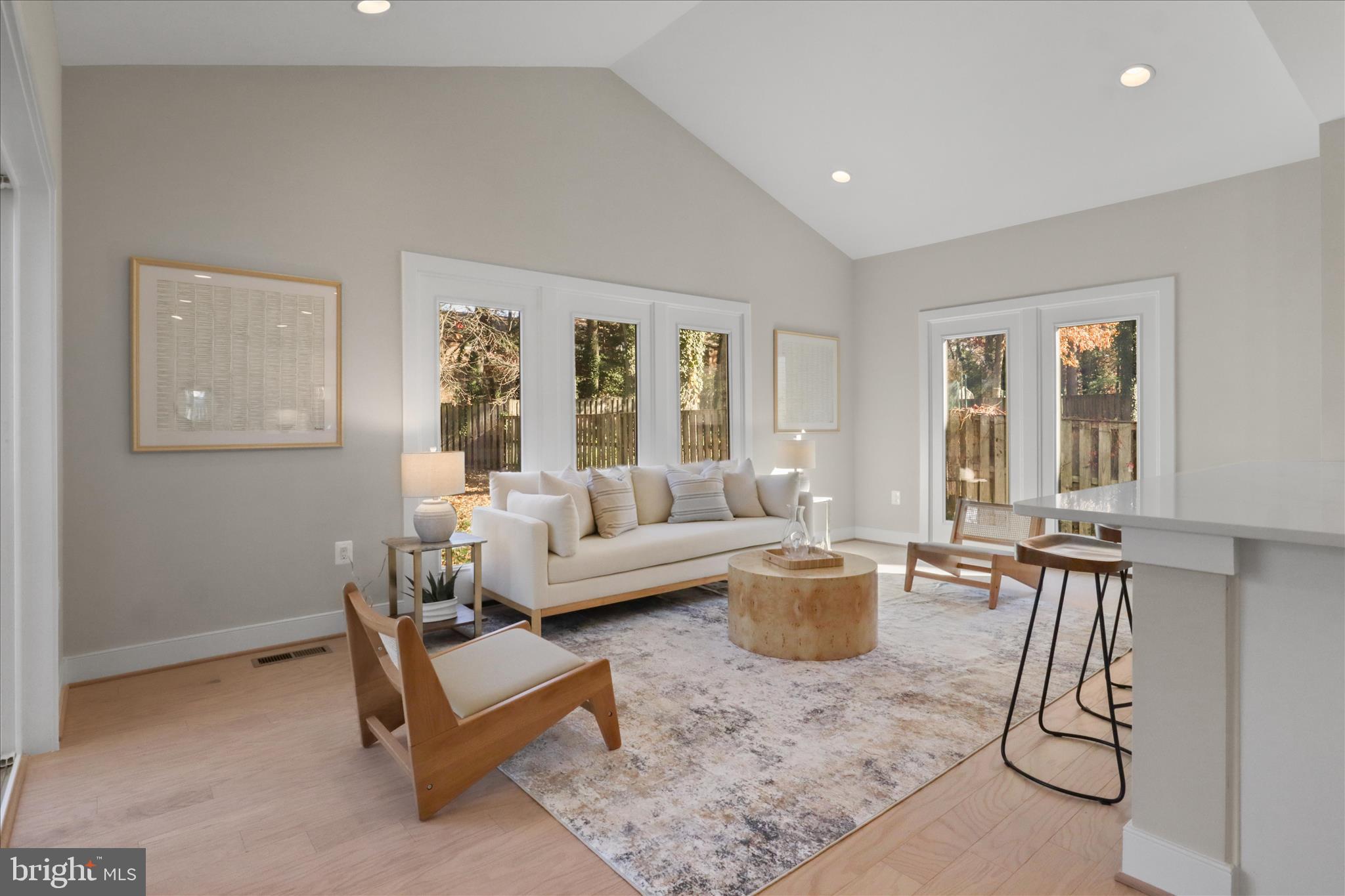 VIENNA WOODS - Residential