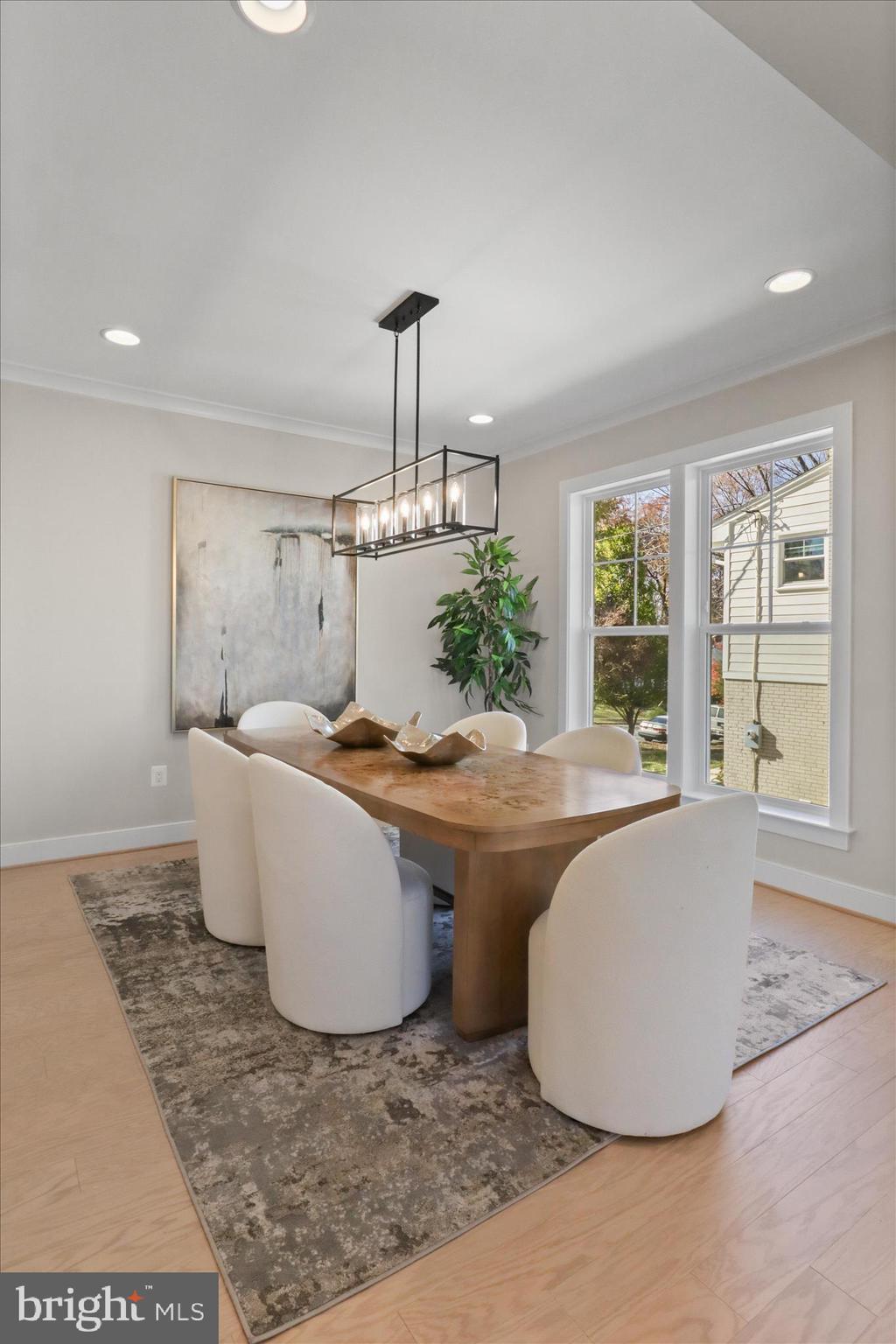 VIENNA WOODS - Residential