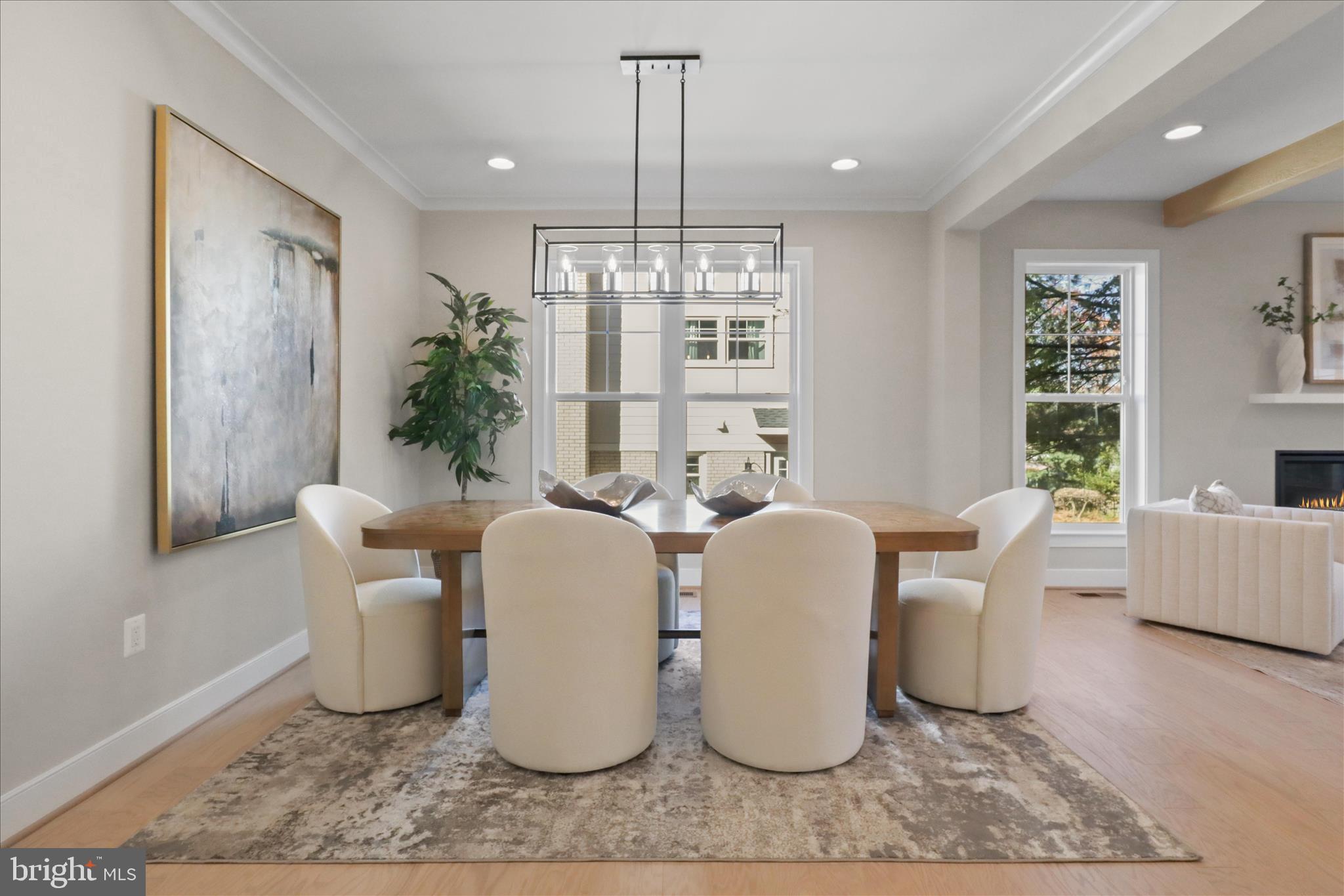 VIENNA WOODS - Residential