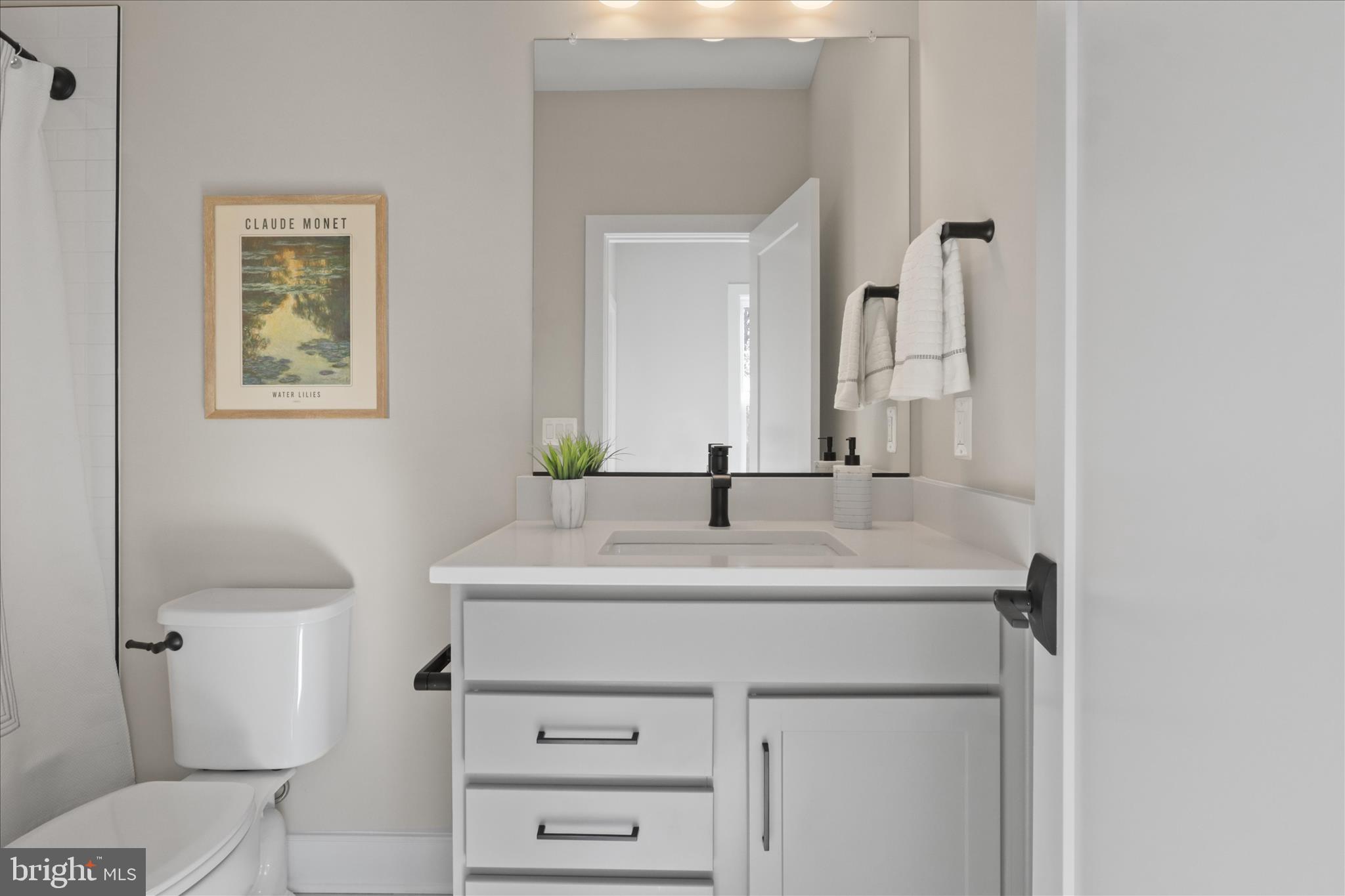 VIENNA WOODS - Residential