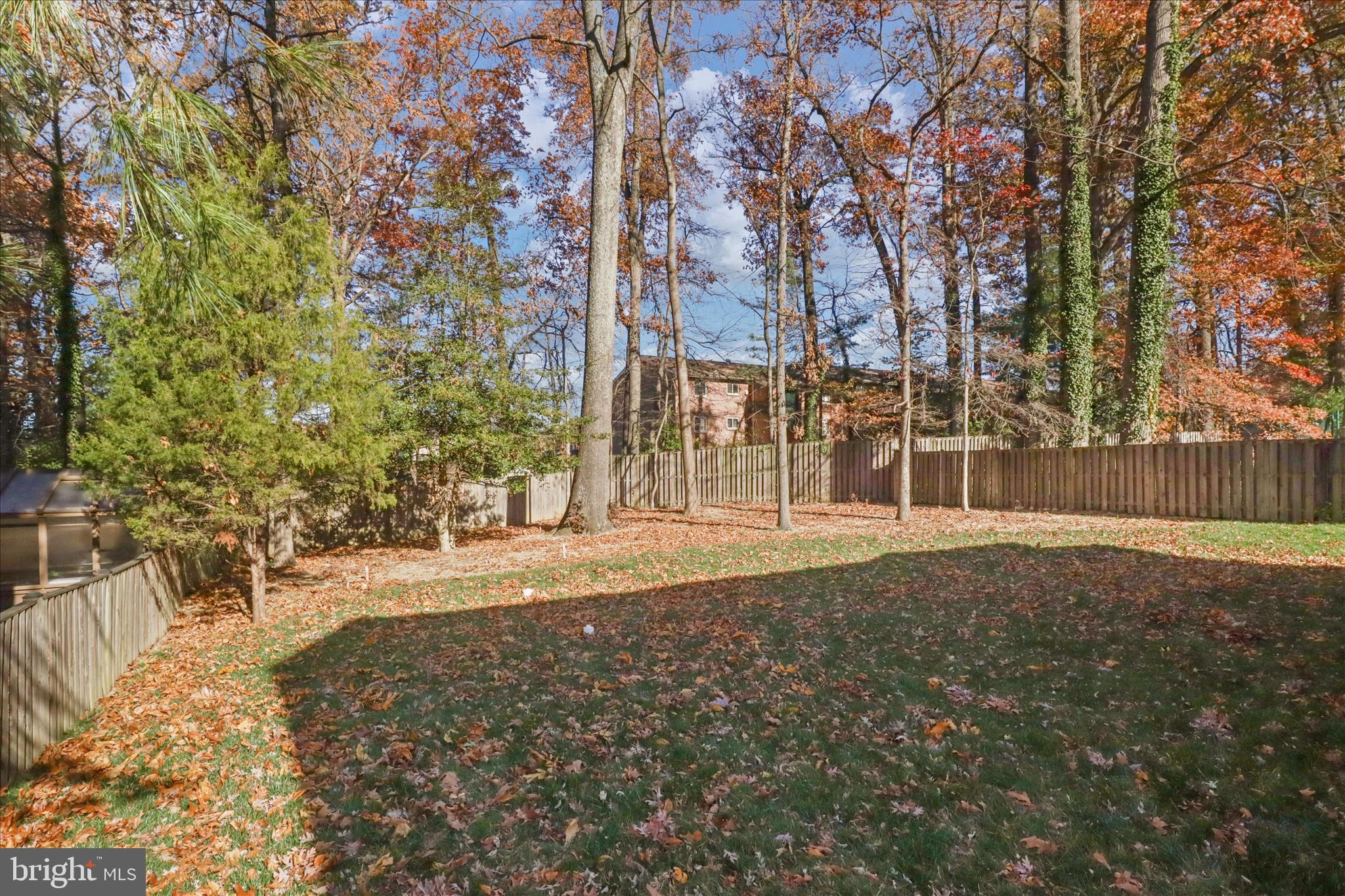 VIENNA WOODS - Residential